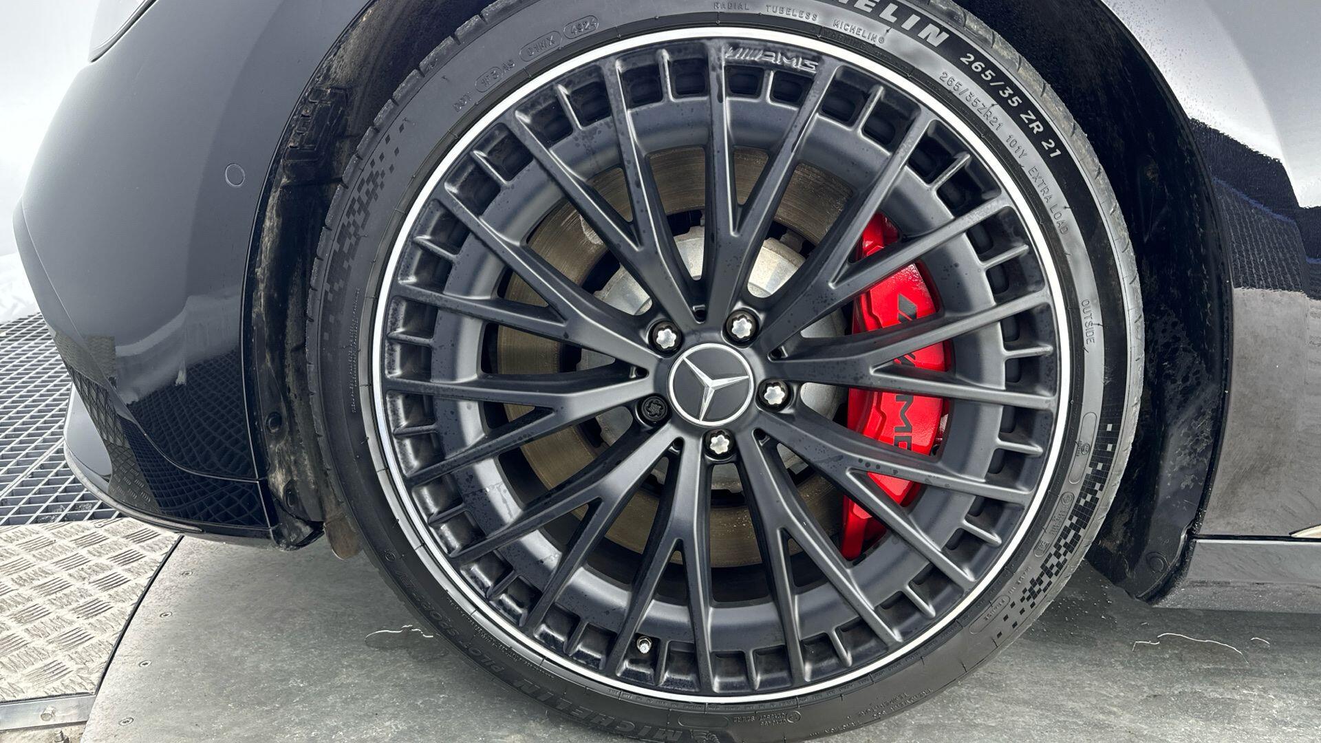 Mercedes-Benz EQE view 19