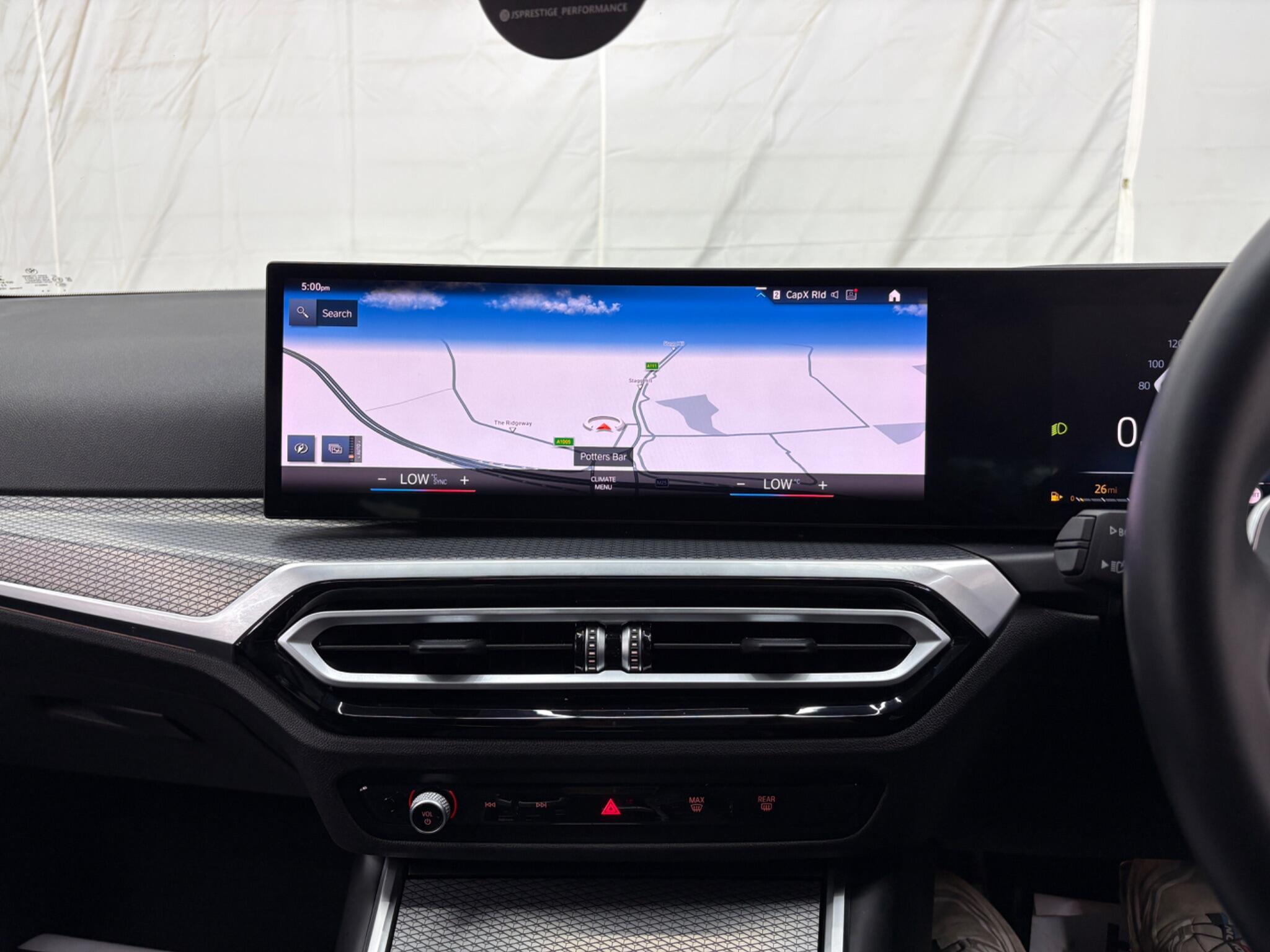 BMW 3 Series view 36