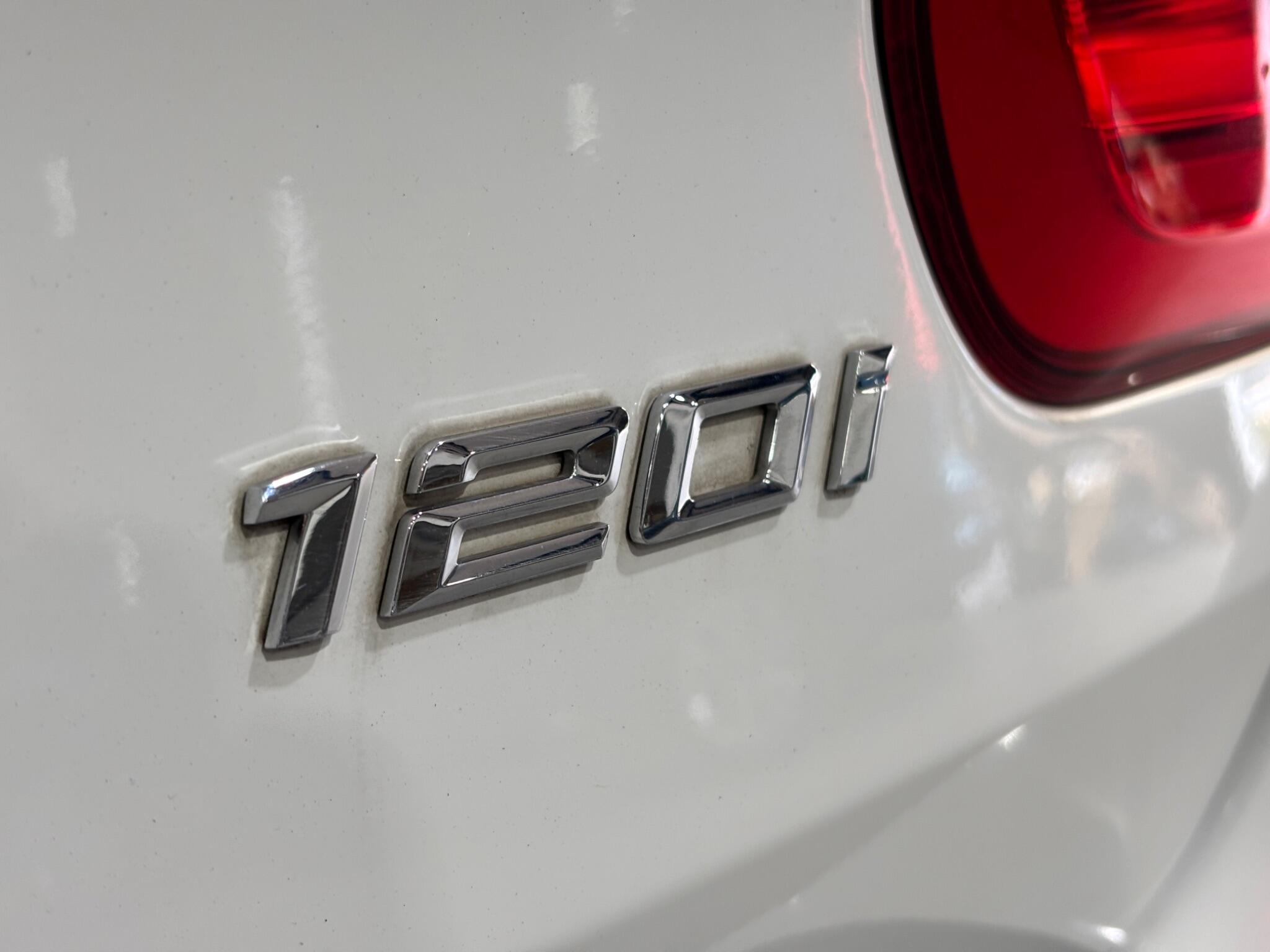 BMW 1 Series view 51