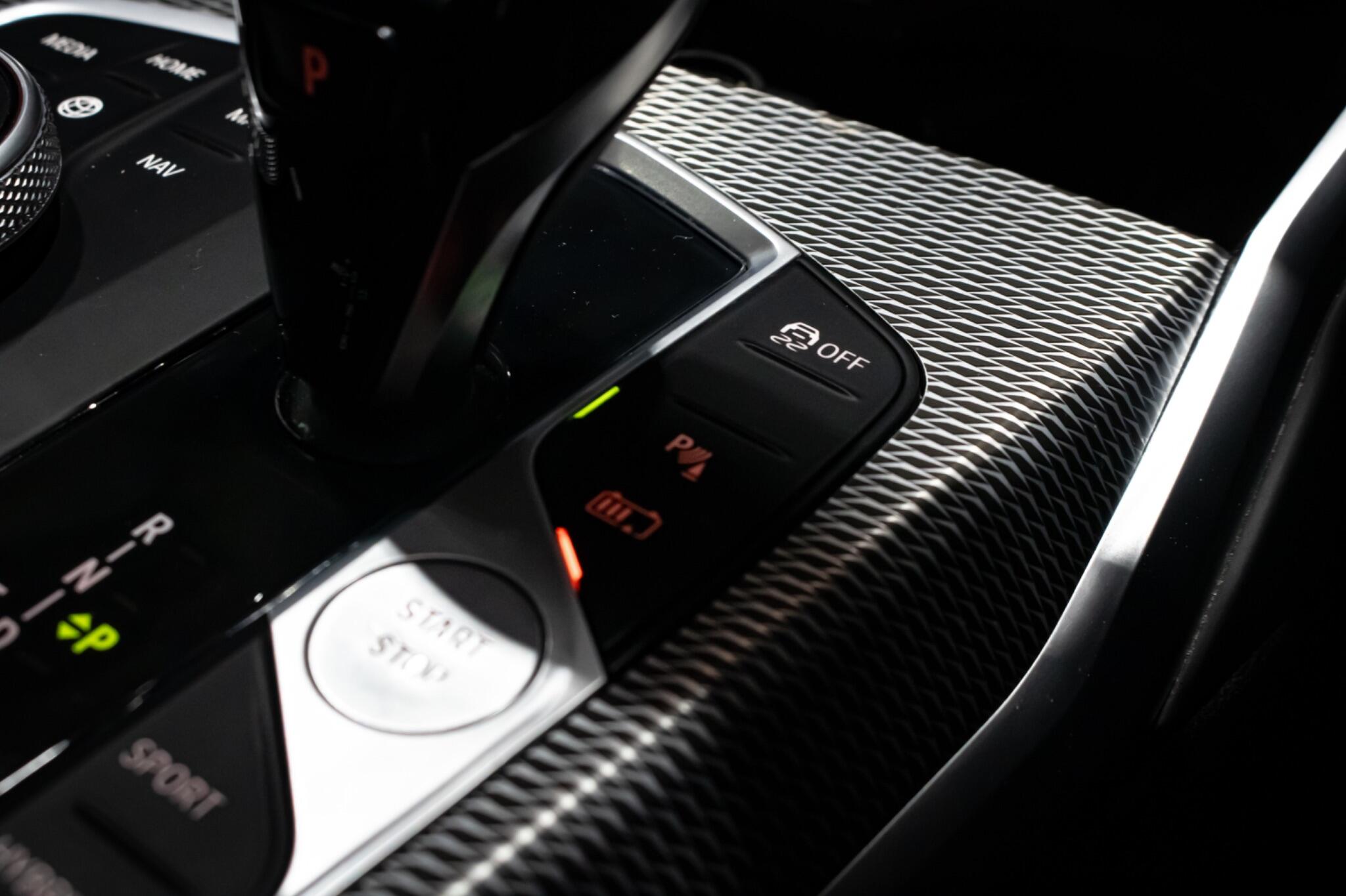 BMW 3 Series view 45