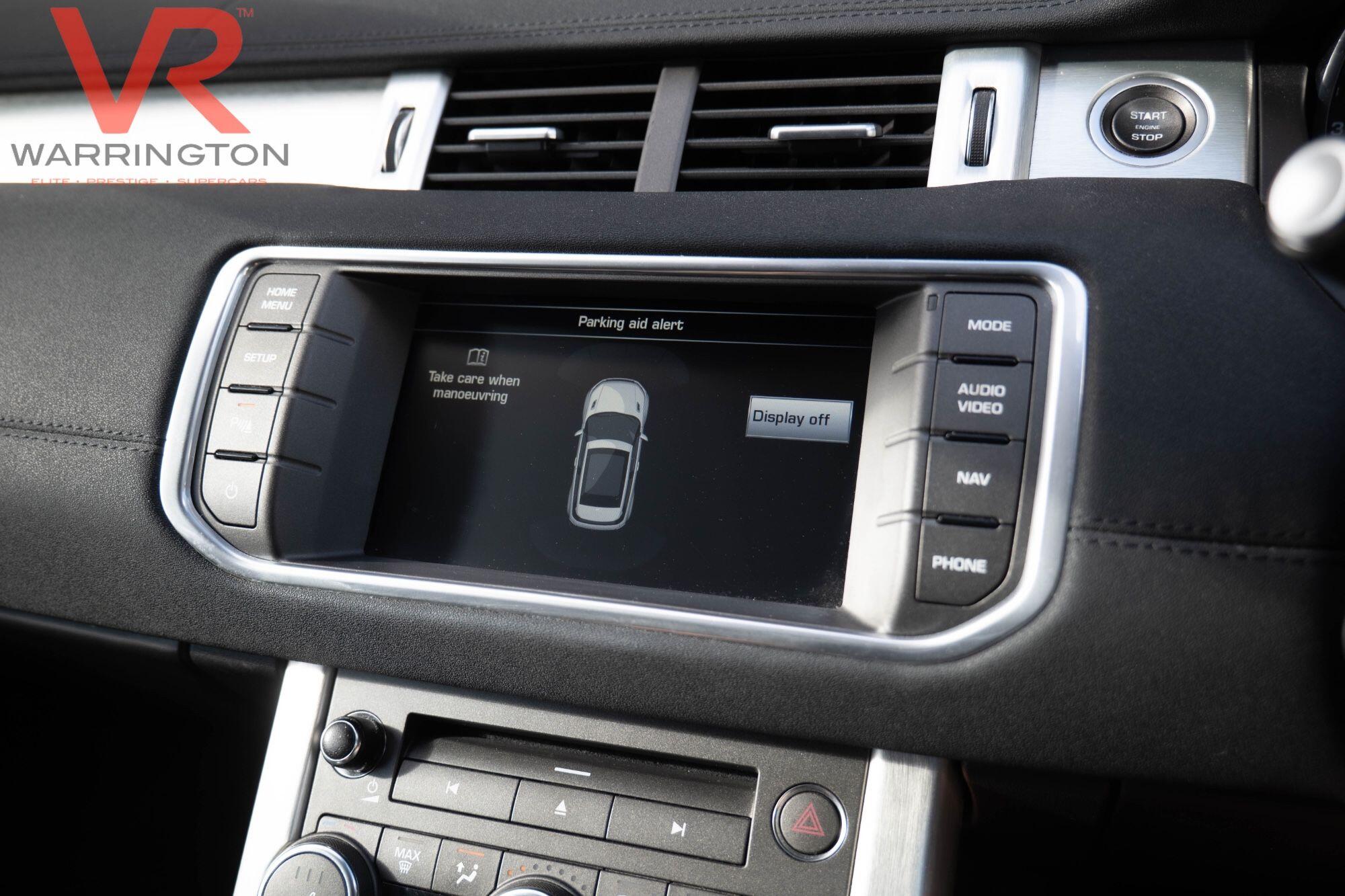Land Rover Range Rover Evoque view 28