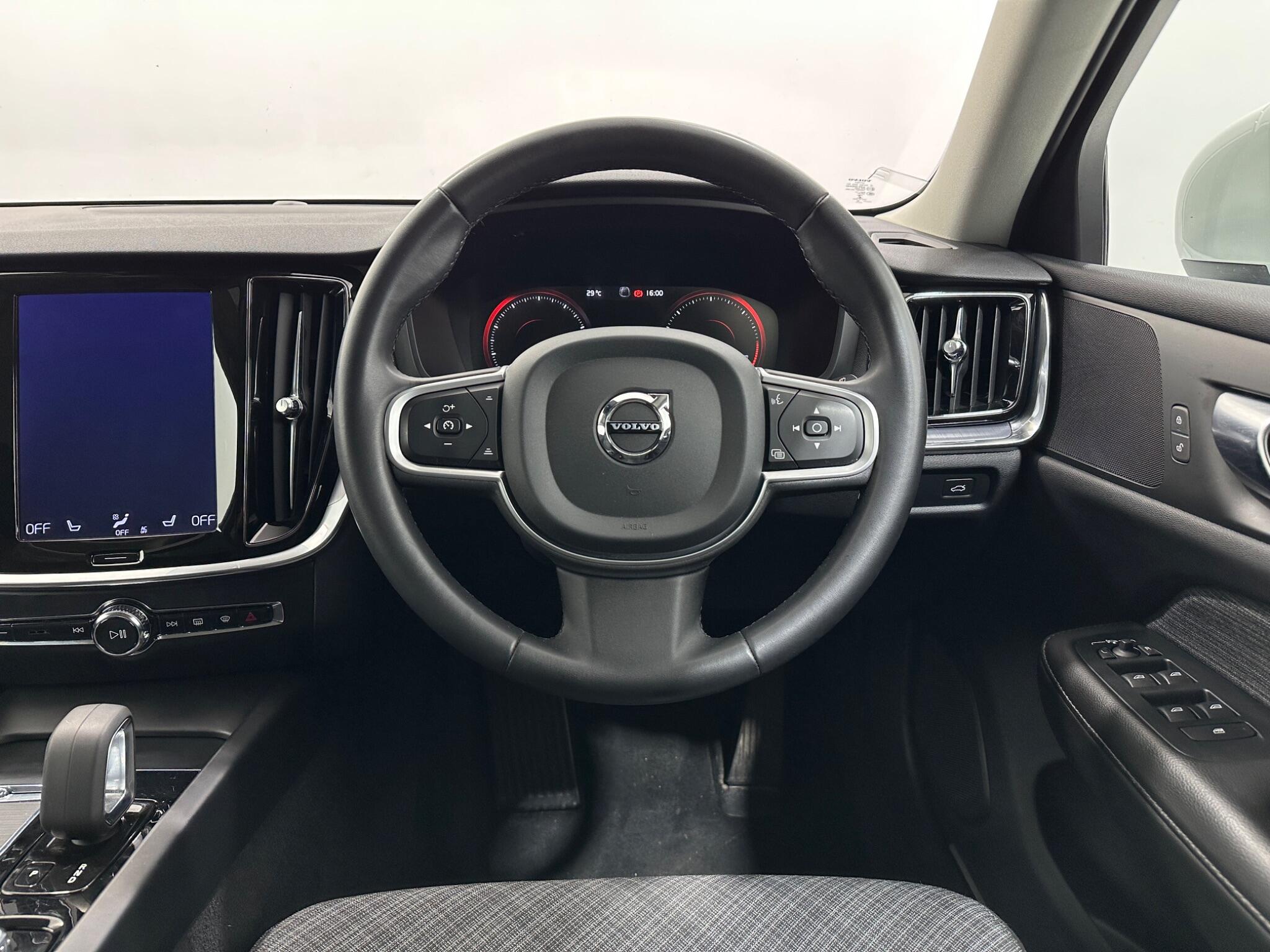 Volvo V60 view 13
