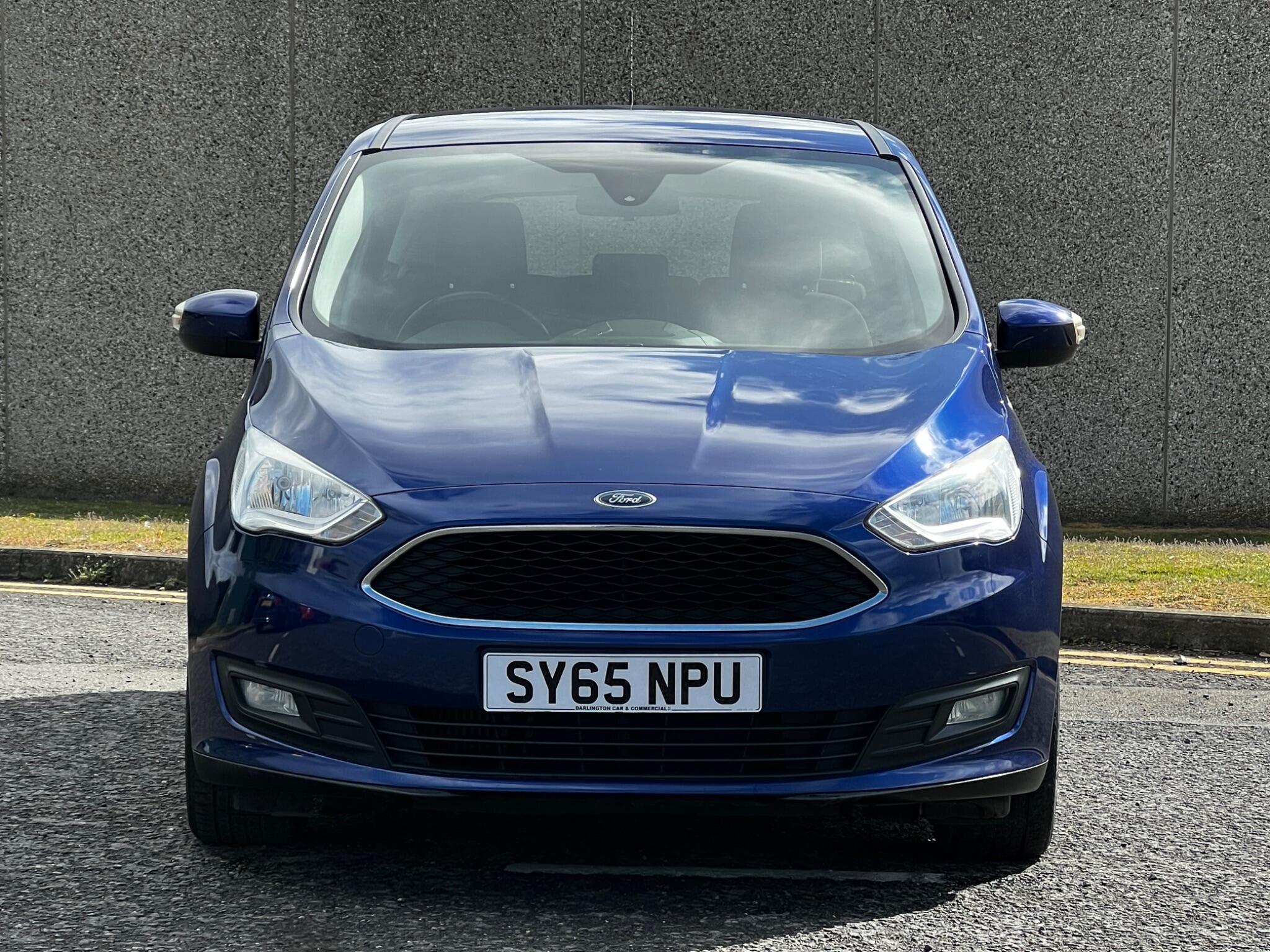 Ford C-Max view 4
