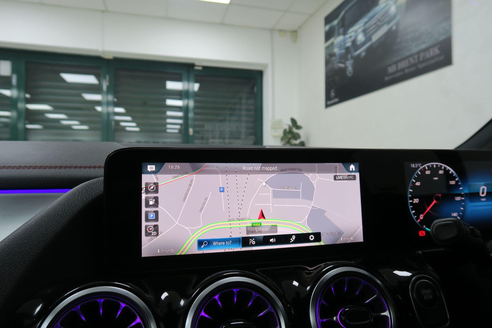Mercedes-Benz EQA view 14