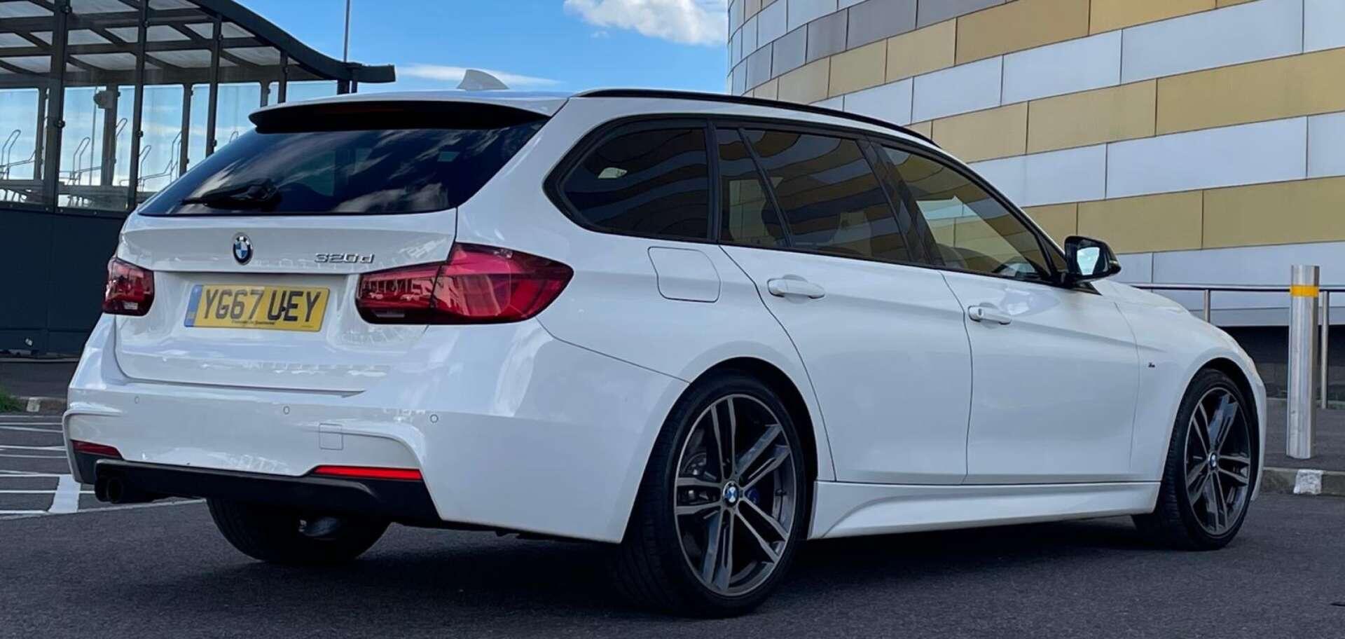 BMW 3 Series view 41
