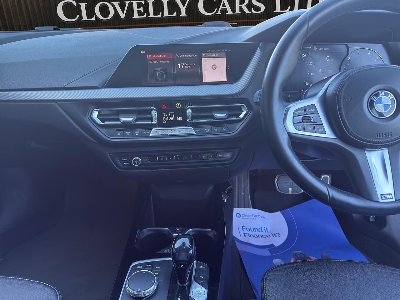 BMW 1 Series view 26