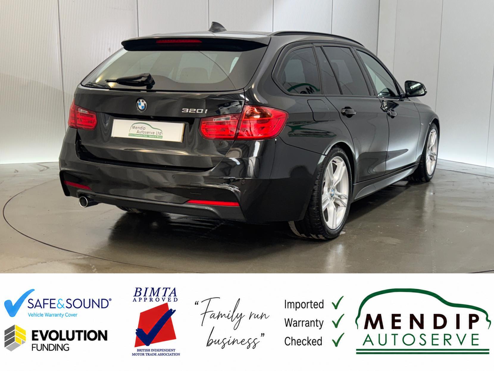 BMW 3 Series view 24