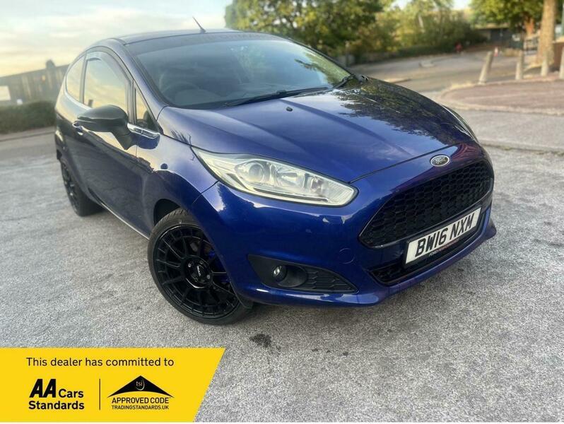 2016 Ford Fiesta 1.0T EcoBoost Zetec Euro 6 (s/s) 3dr • 83,190 miles image 1