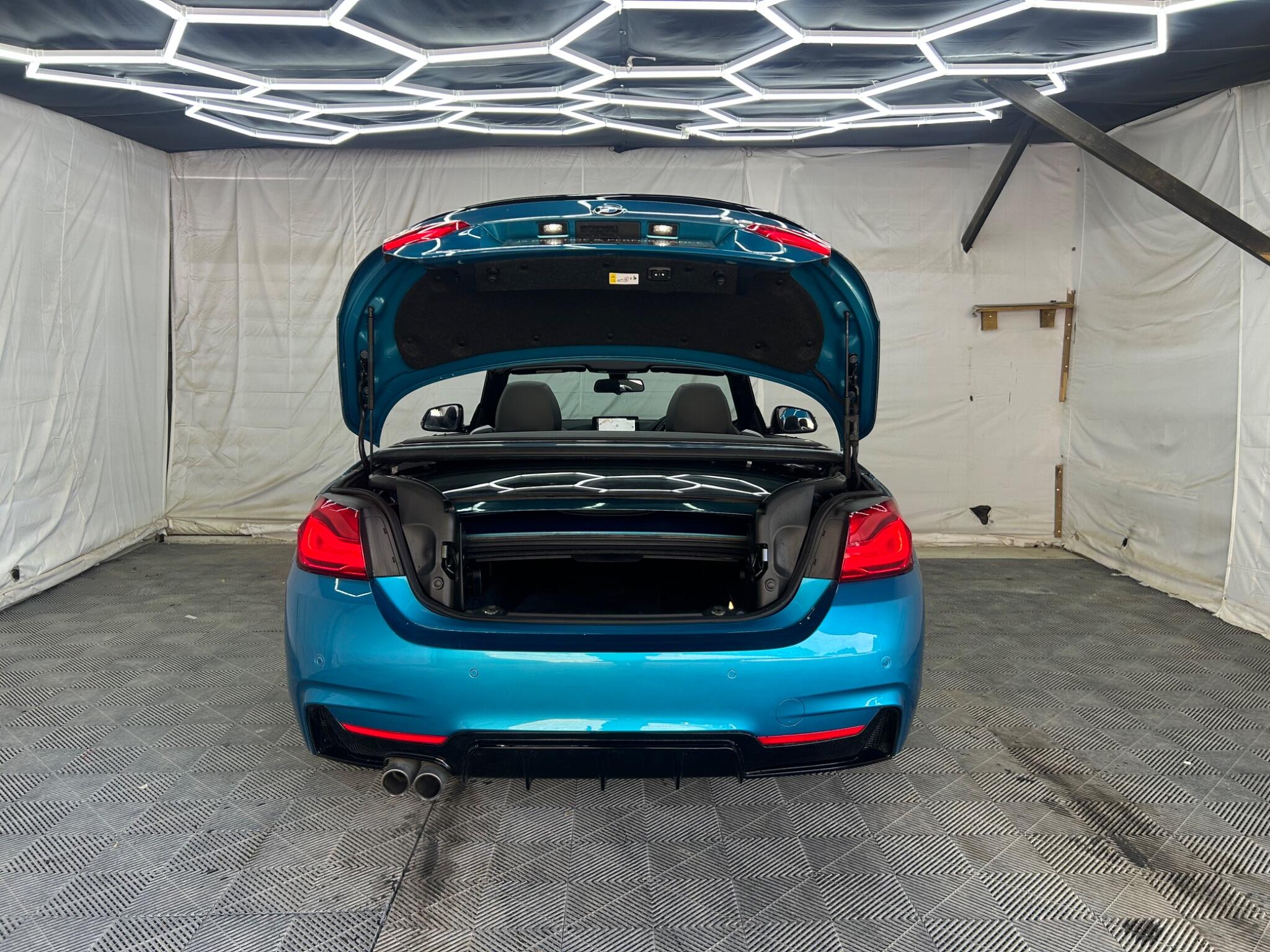 BMW 4 Series view 9