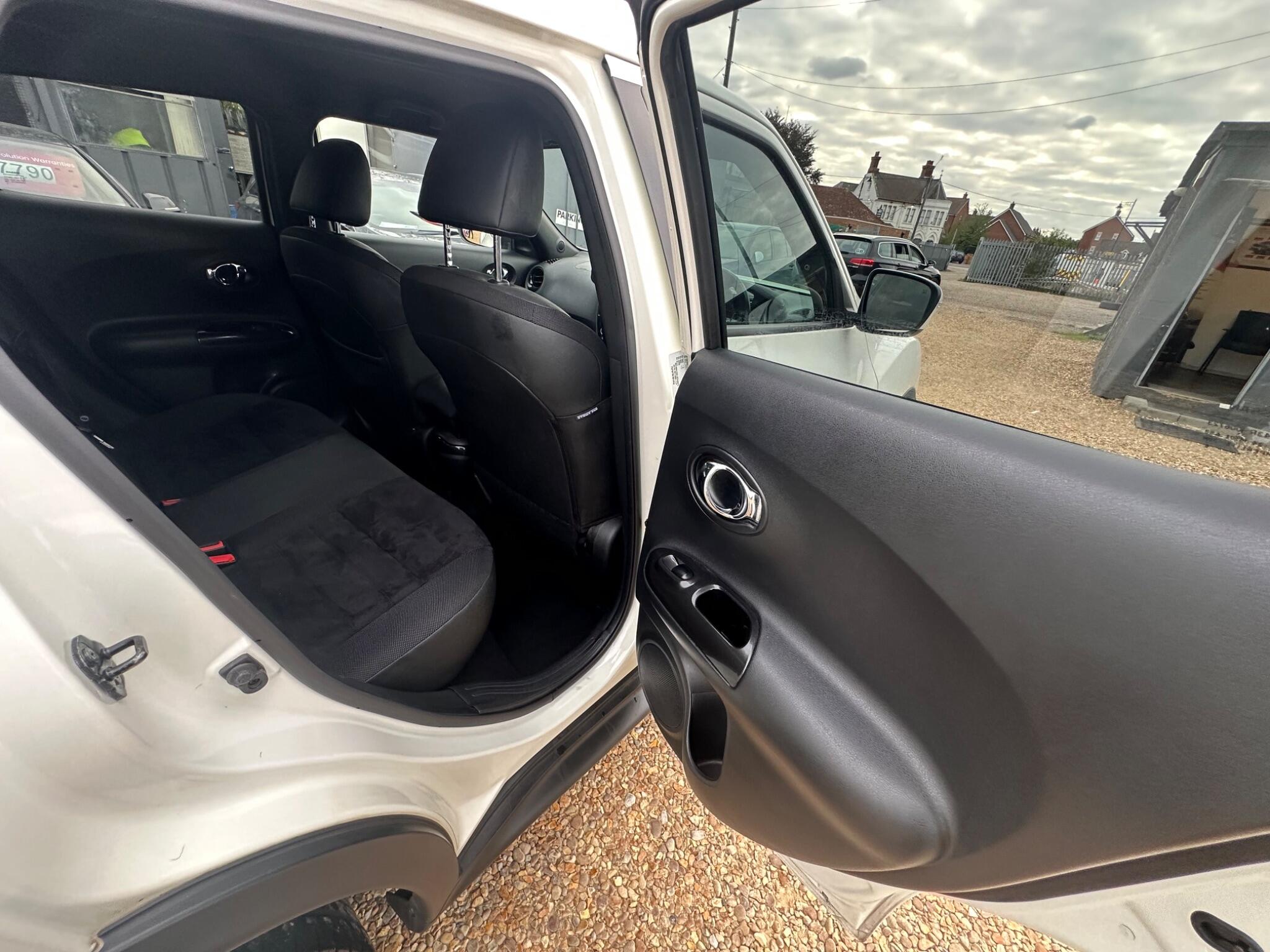 Nissan Juke view 17