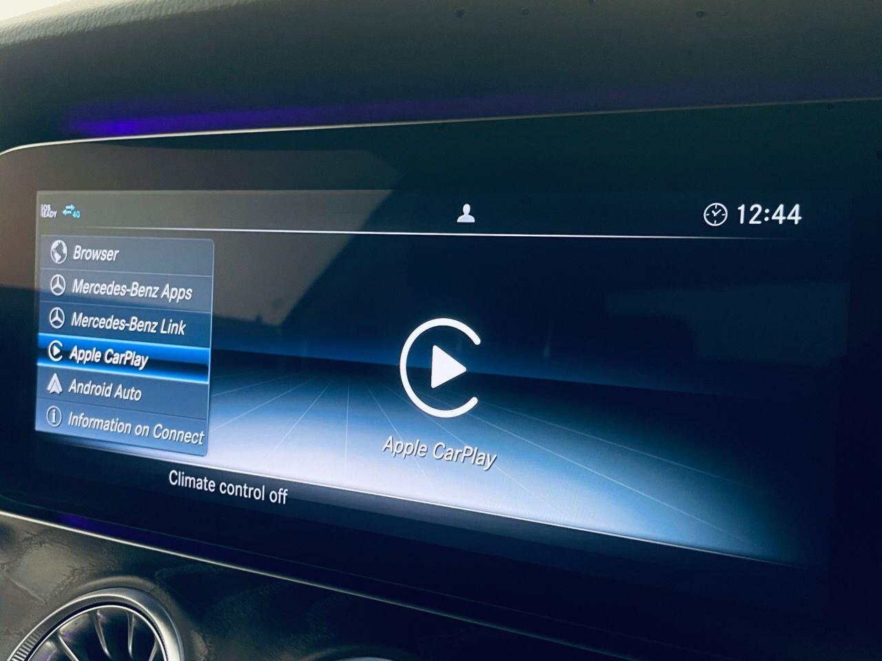 Mercedes-Benz E Class view 2