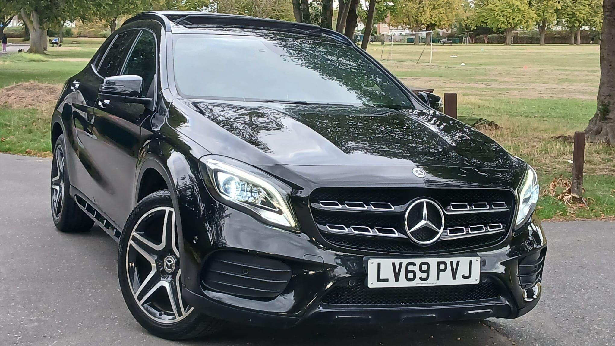 Mercedes-Benz Gla view 5