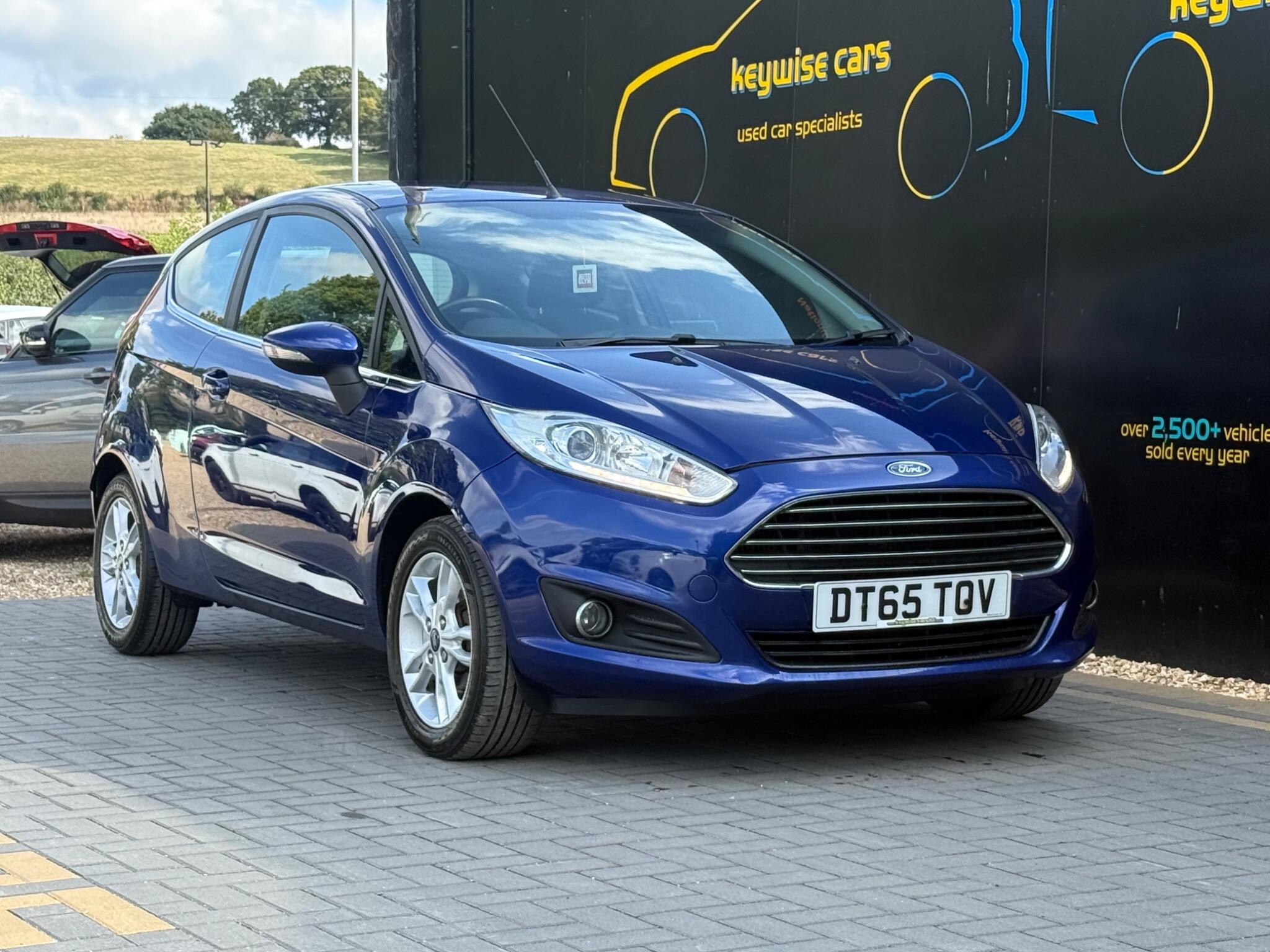 Ford Fiesta view 9