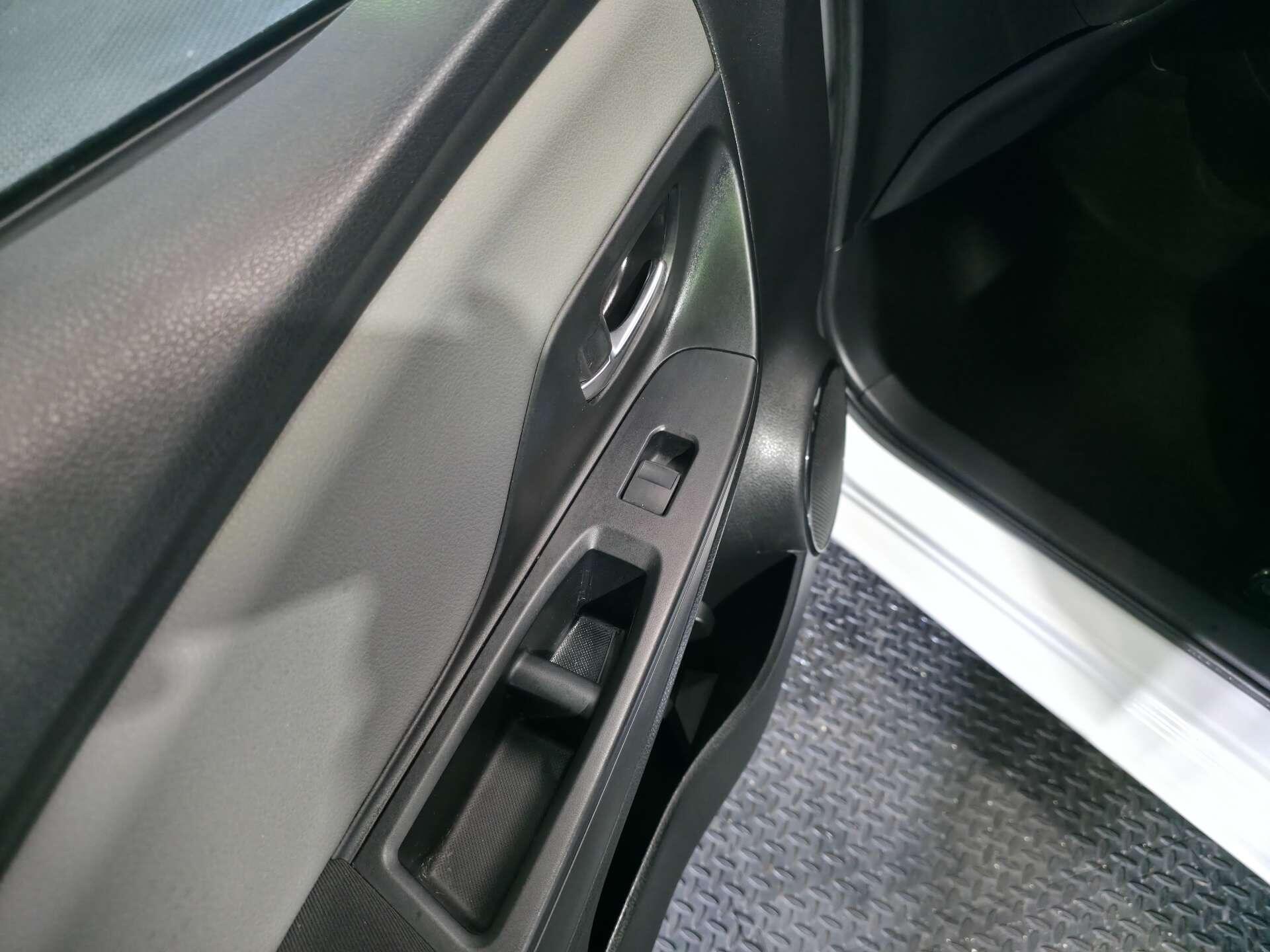 Toyota Yaris view 46