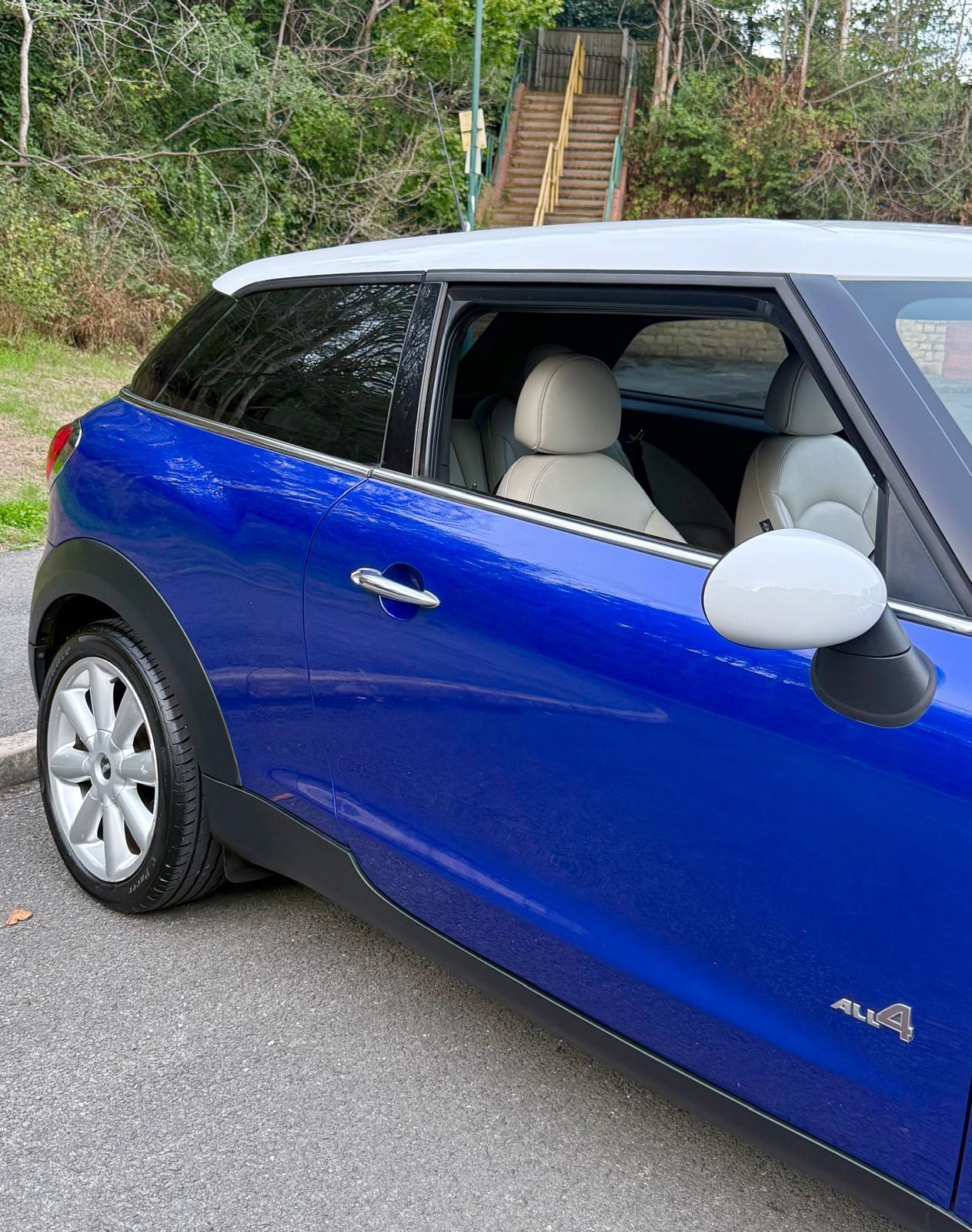 Mini Paceman view 70