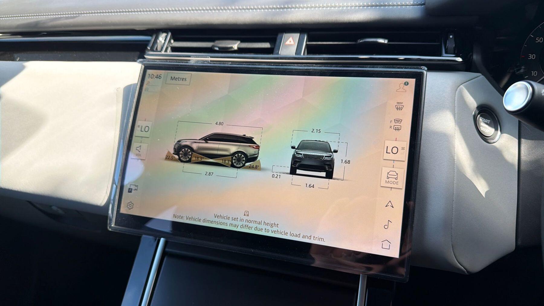 Land Rover Range Rover Velar view 38