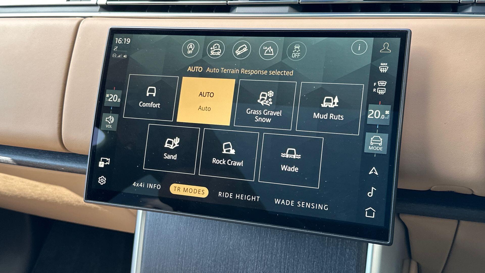 Land Rover Range Rover view 31