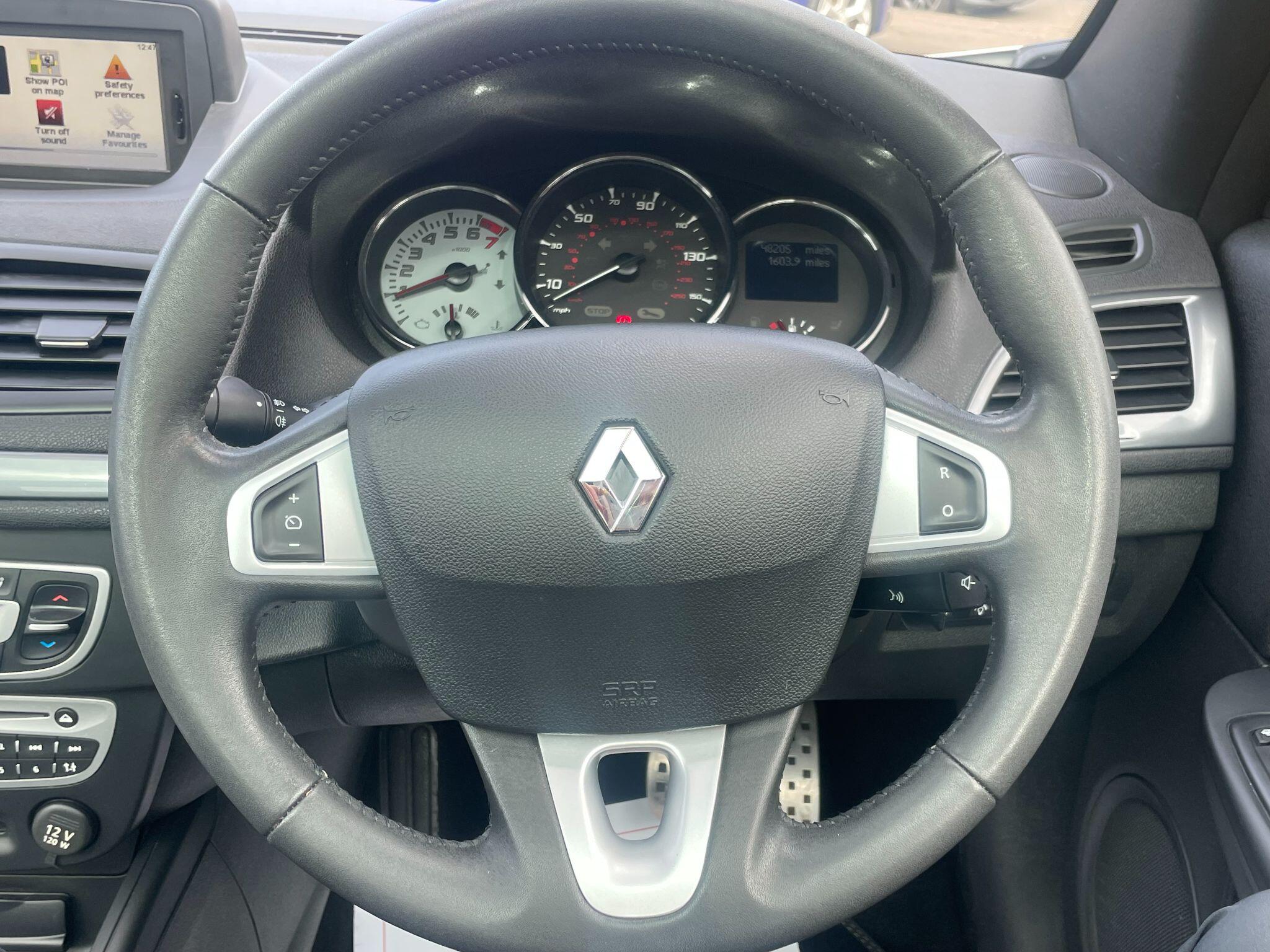 Renault Megane view 26