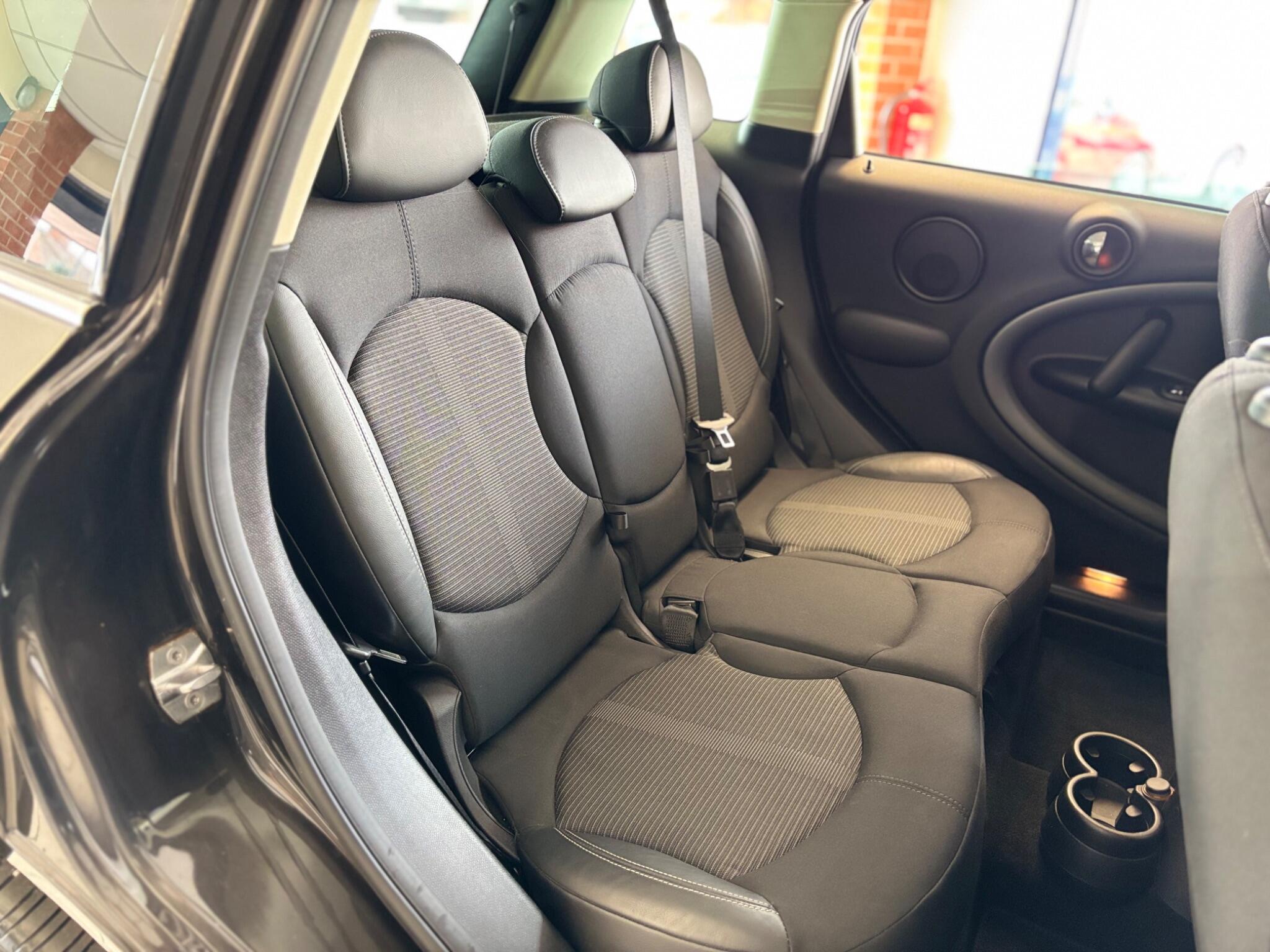 Mini Countryman view 14