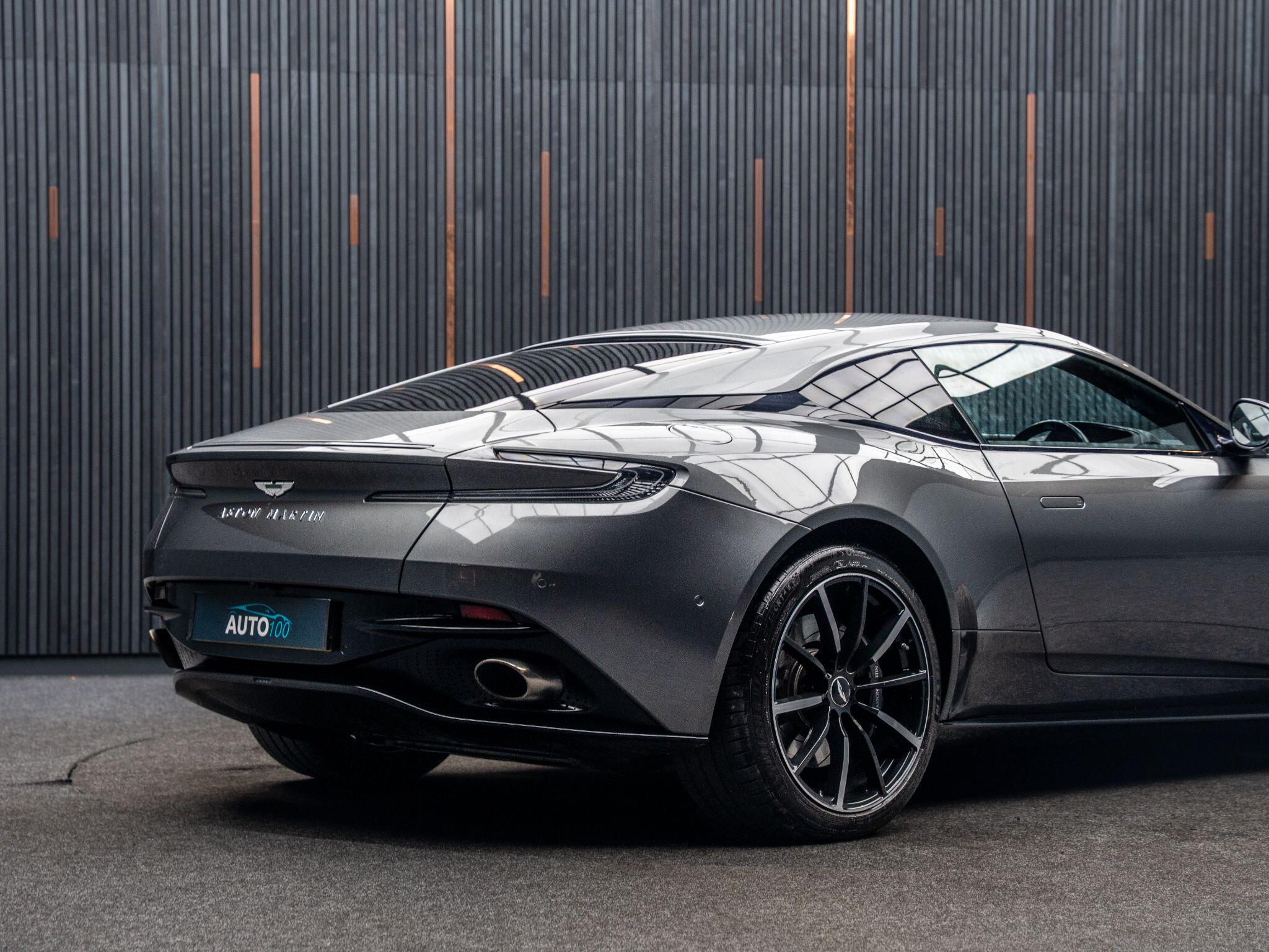 Aston Martin DB11 view 21
