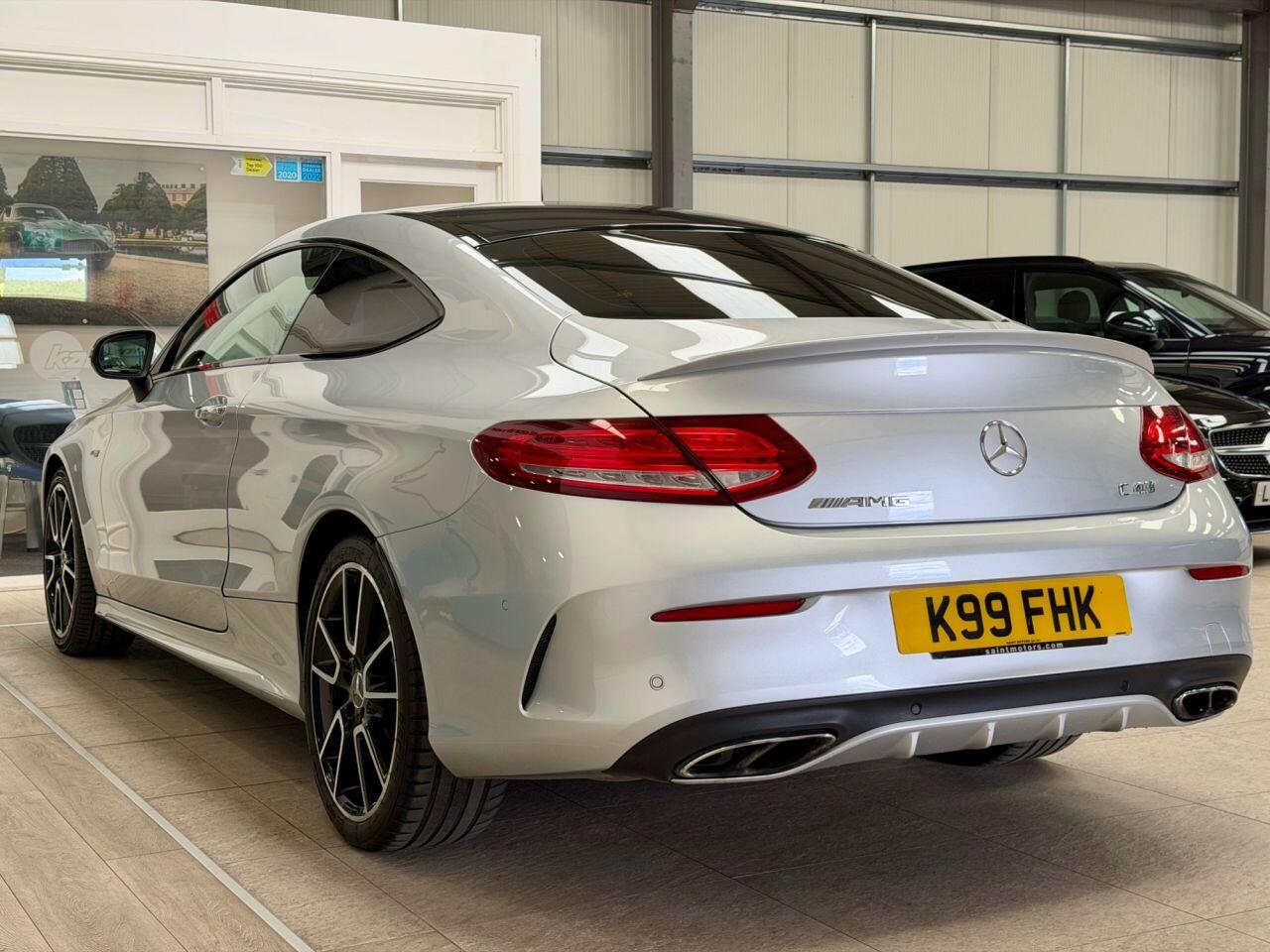 Mercedes-Benz C-Class view 20