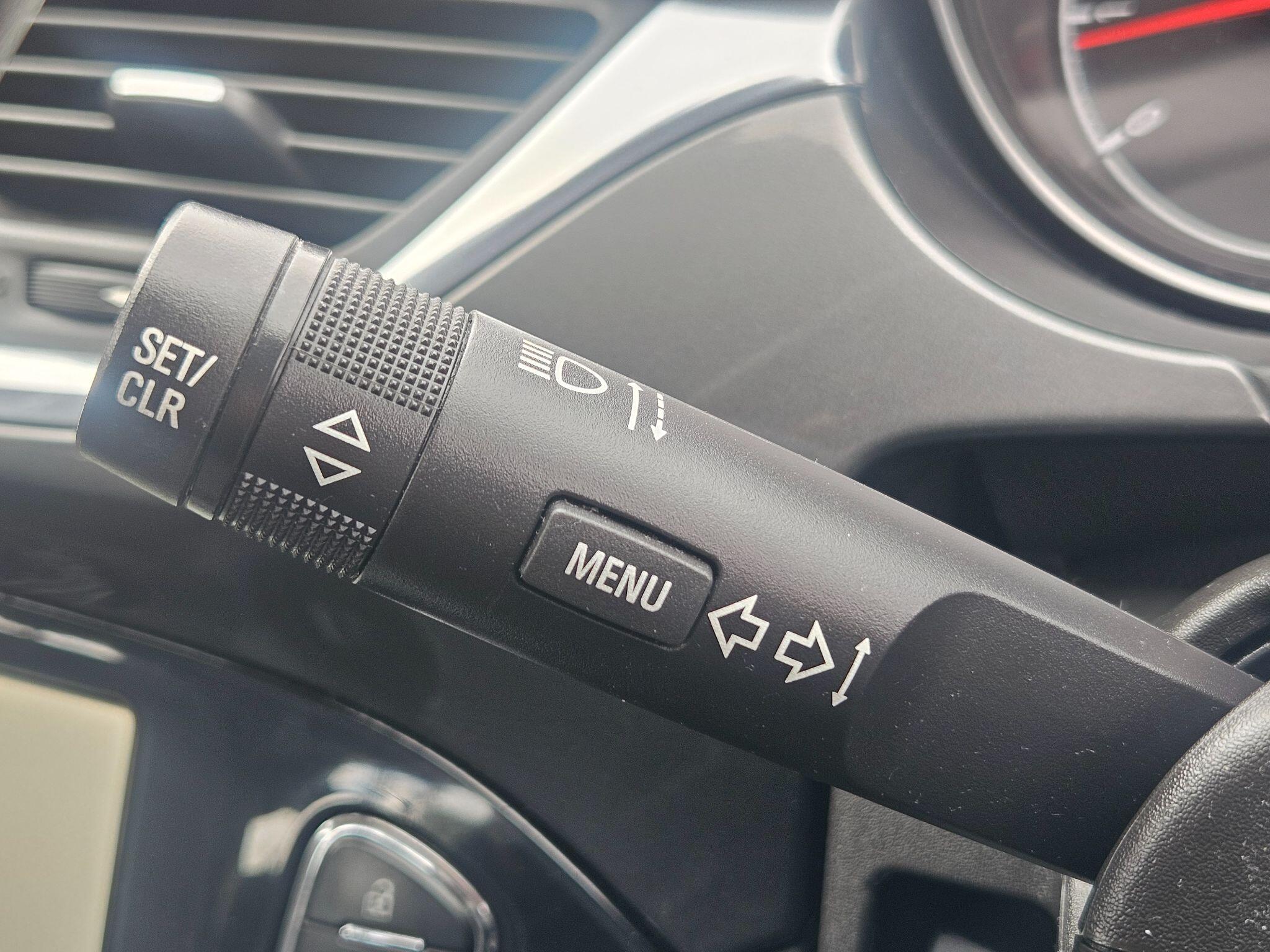 2015 Vauxhall Corsa image 37