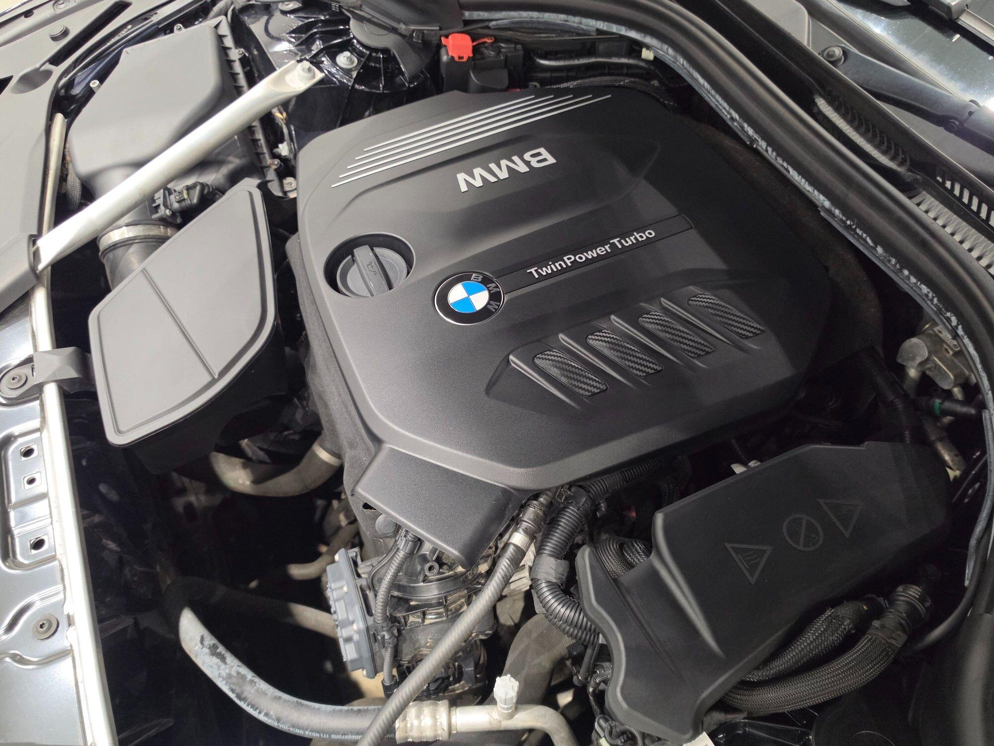 BMW 5 Series view 59