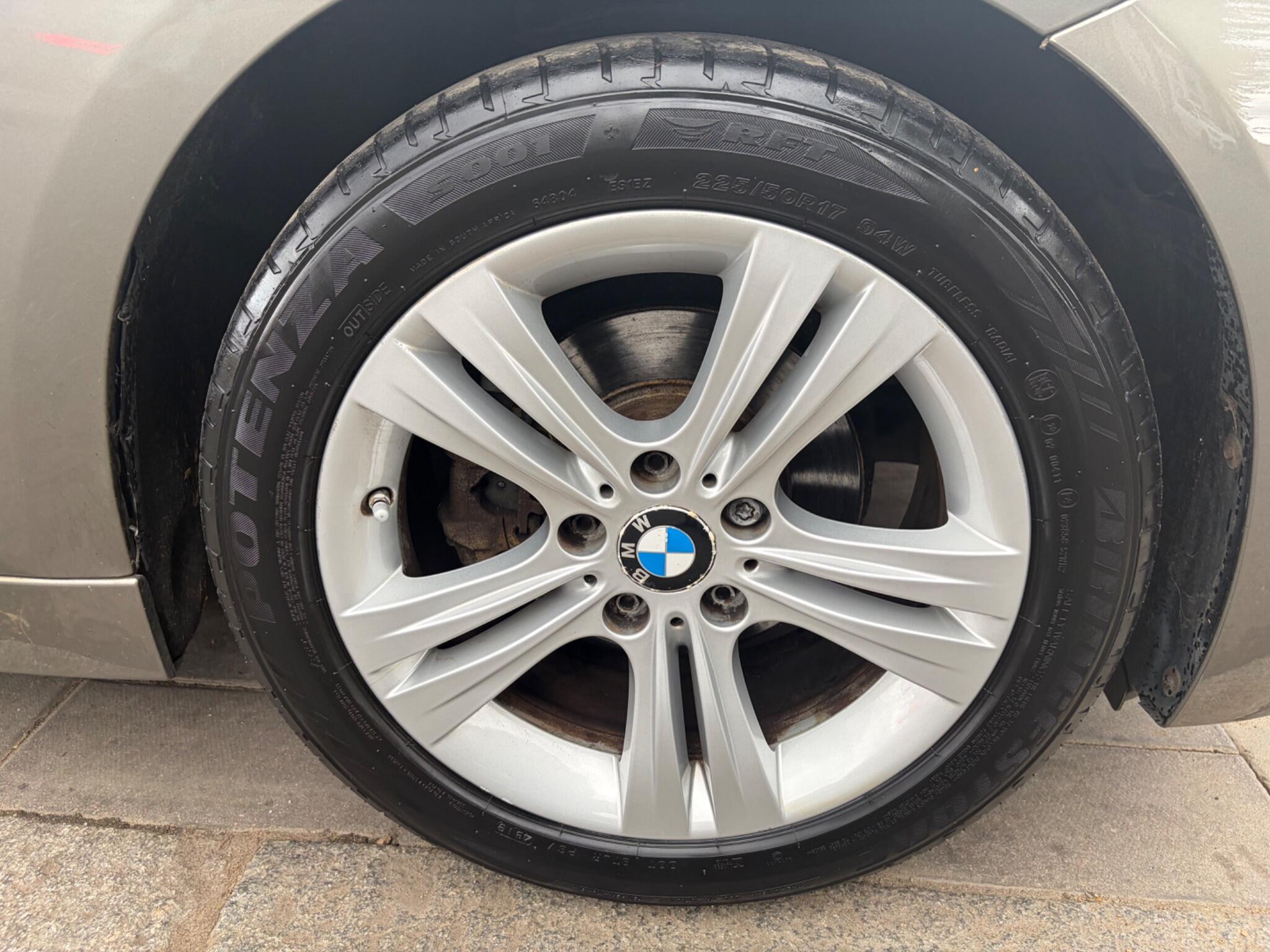 BMW 3 Series view 89