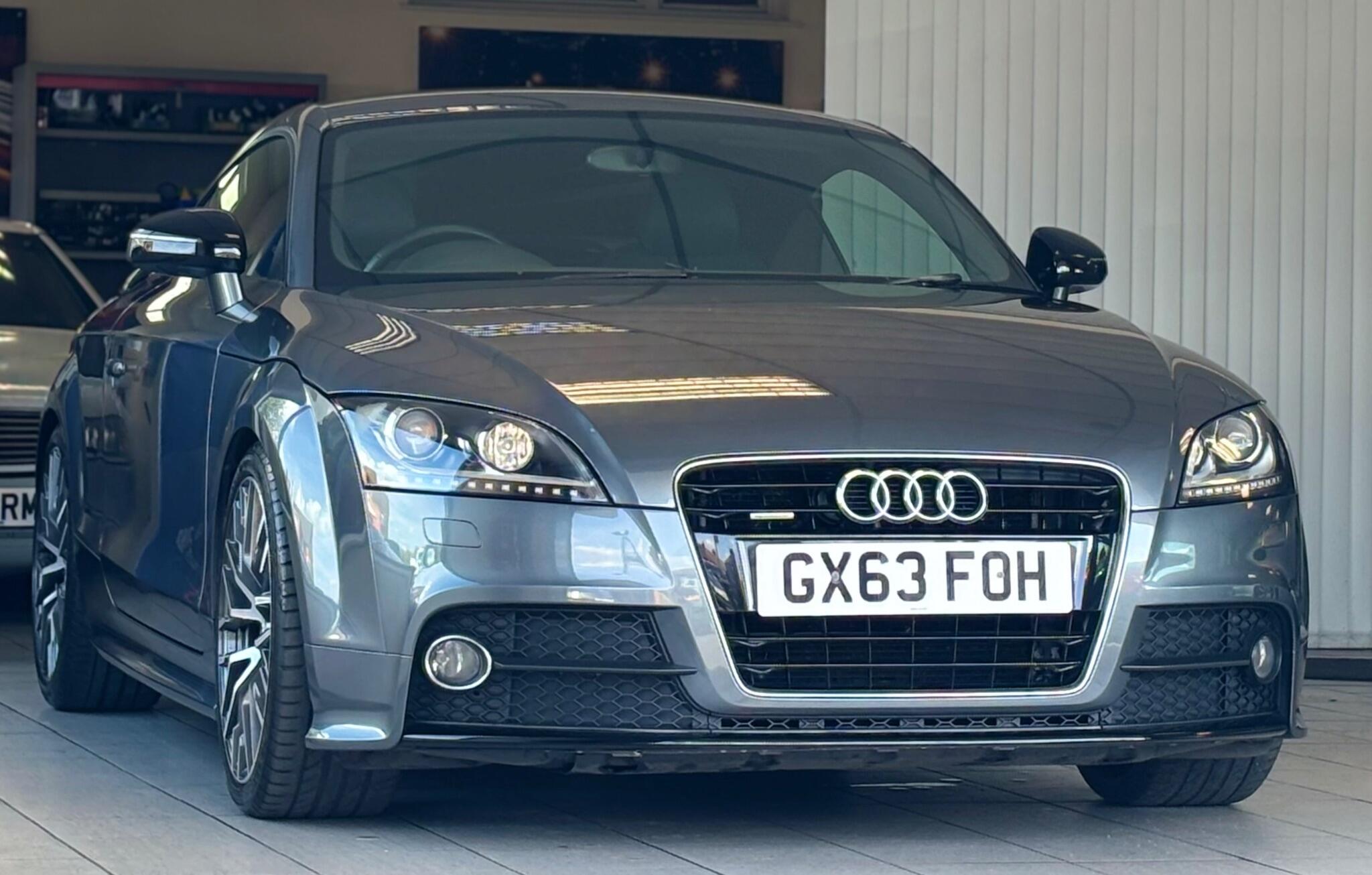 Audi TT view 35