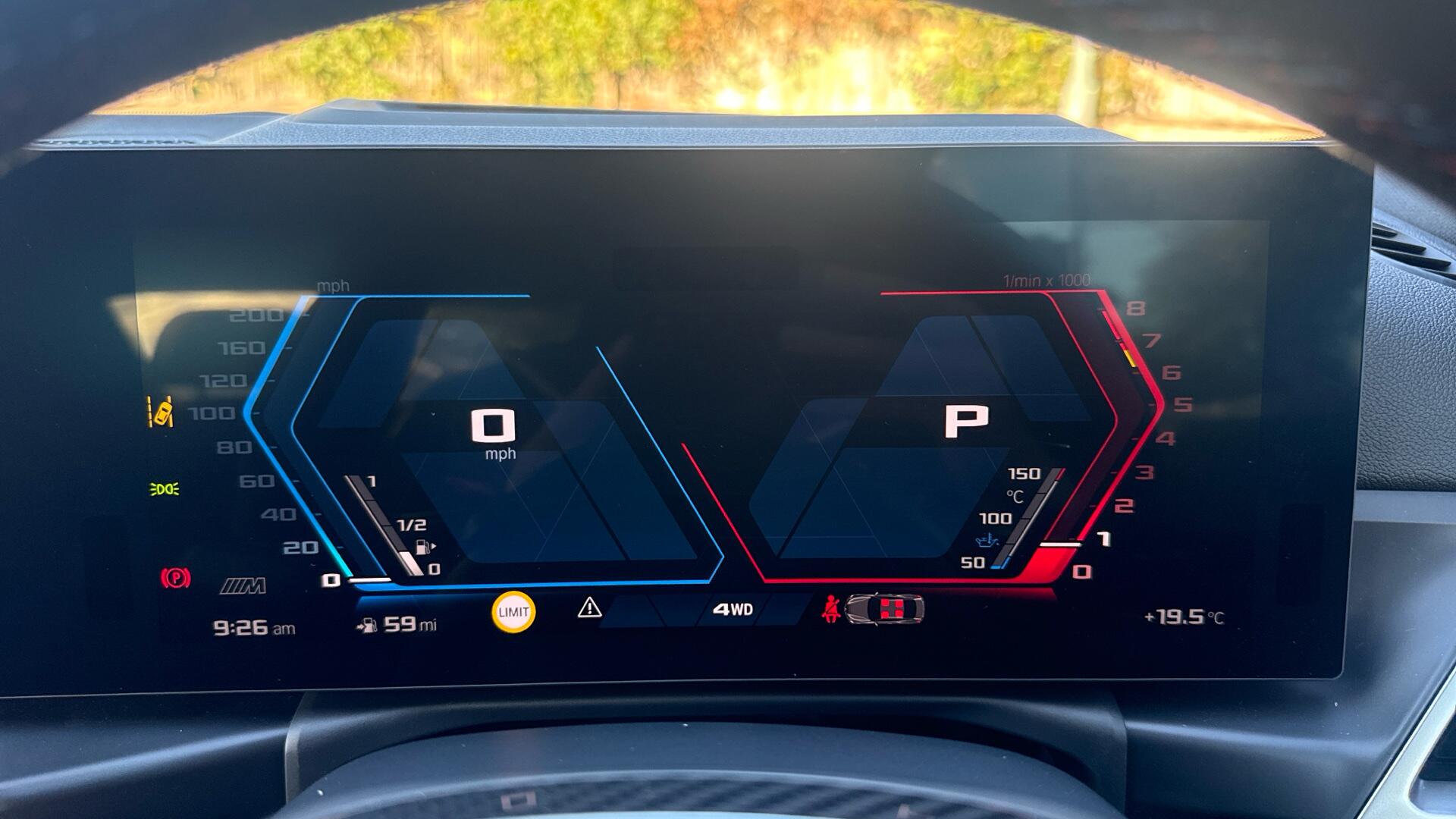 BMW M2 view 9