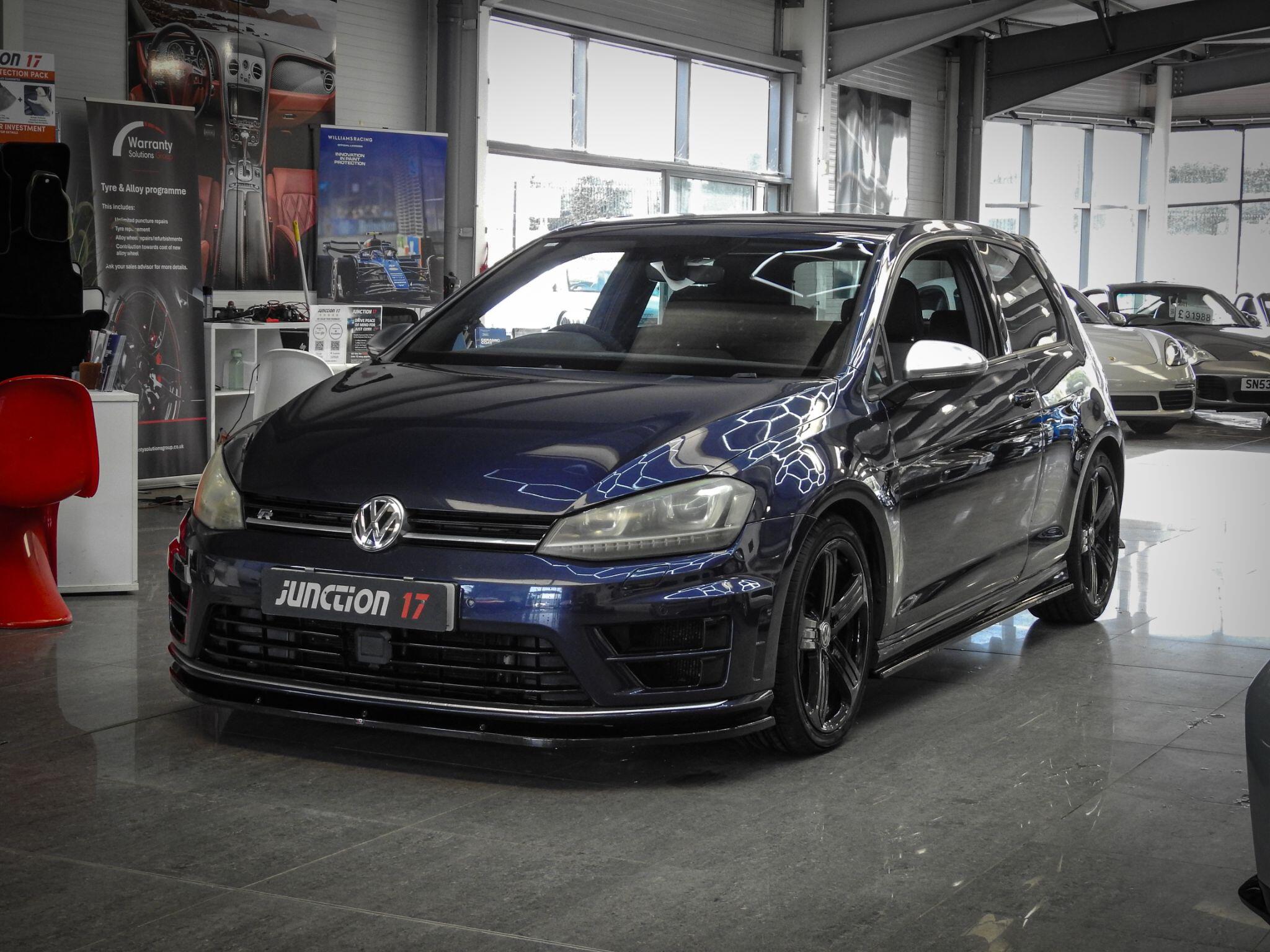 Volkswagen Golf view 7