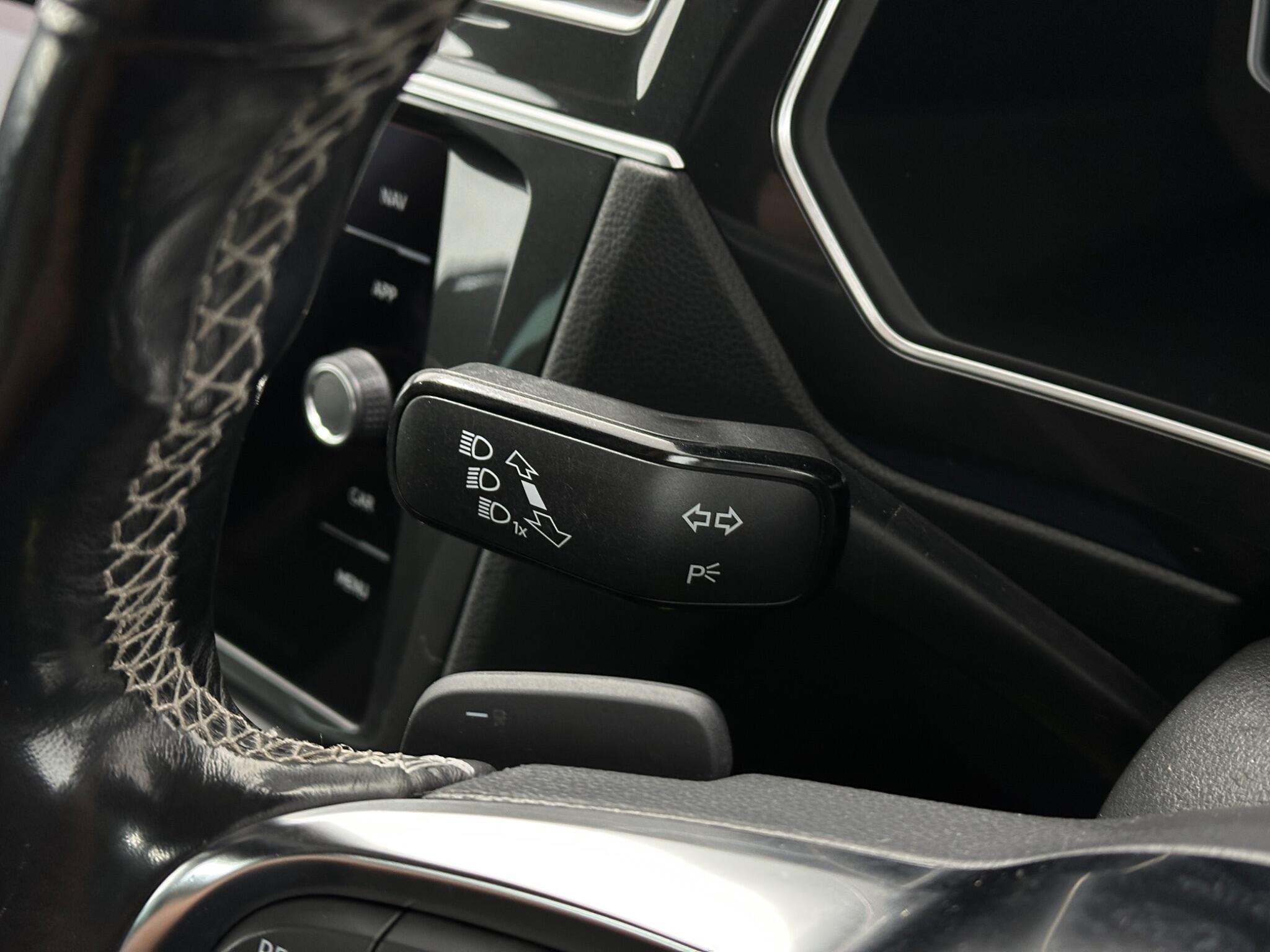 Volkswagen Tiguan view 14