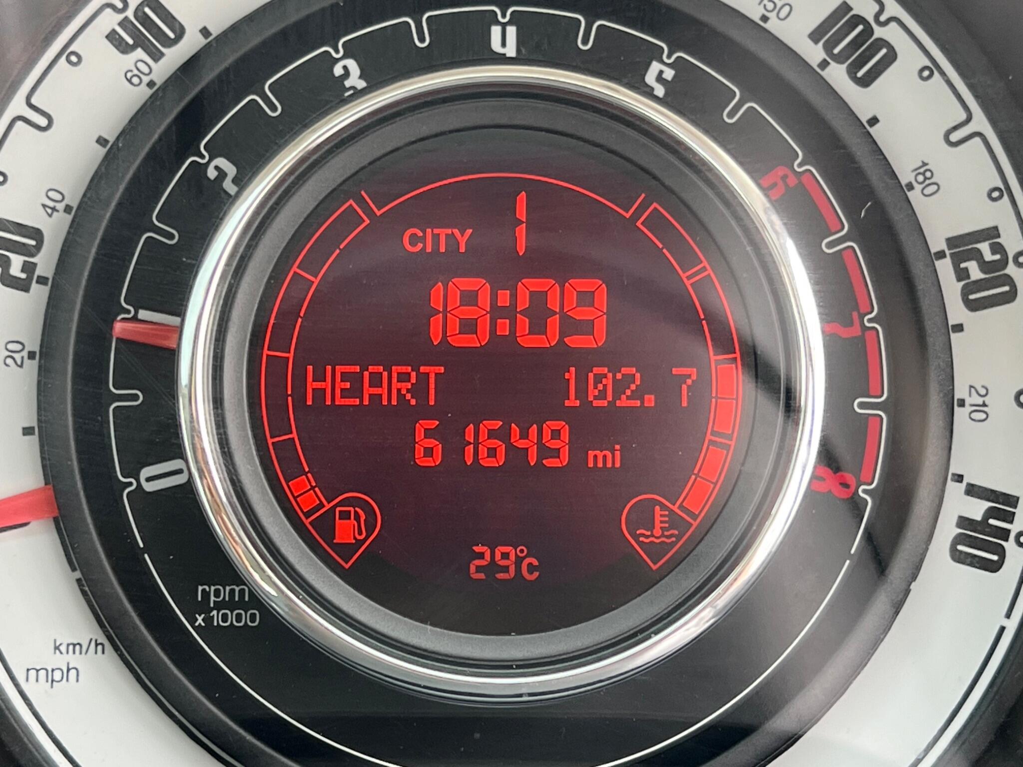 Fiat 500 view 24
