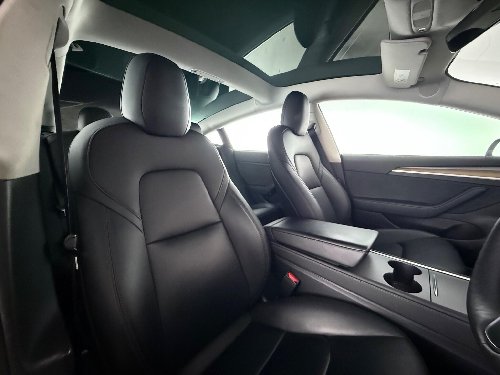 Tesla Model 3 view 39