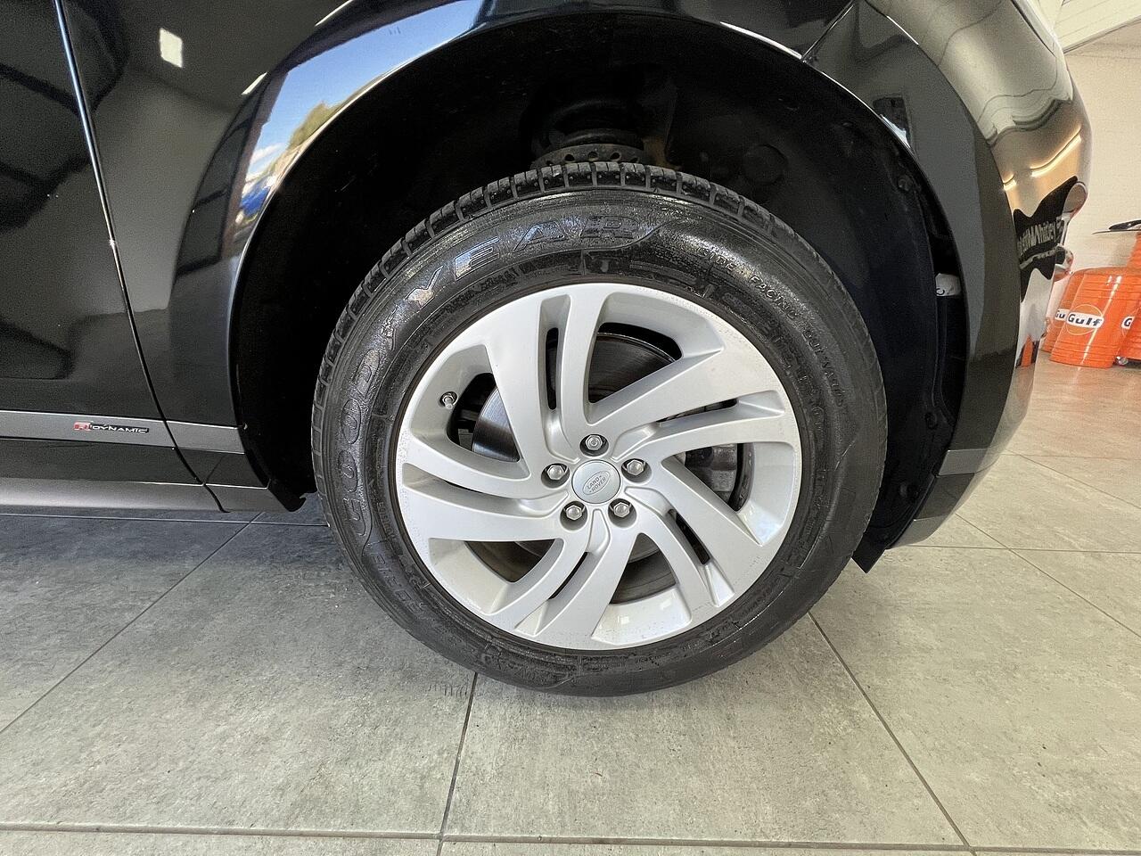 Land Rover Range Rover Evoque view 22