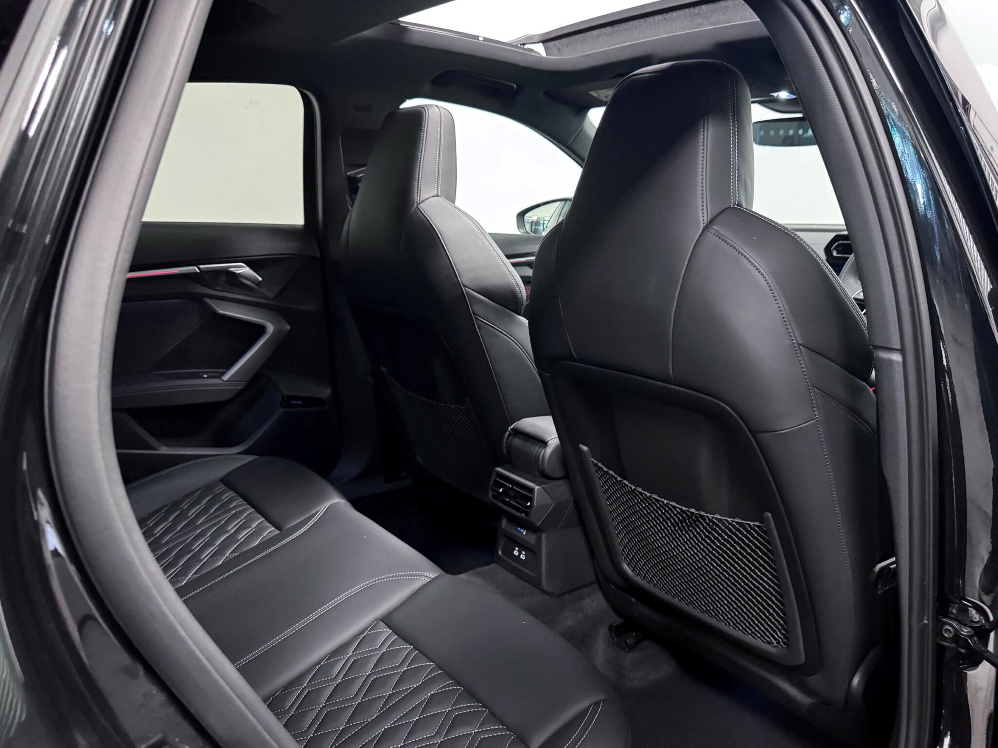 Audi S3 view 17