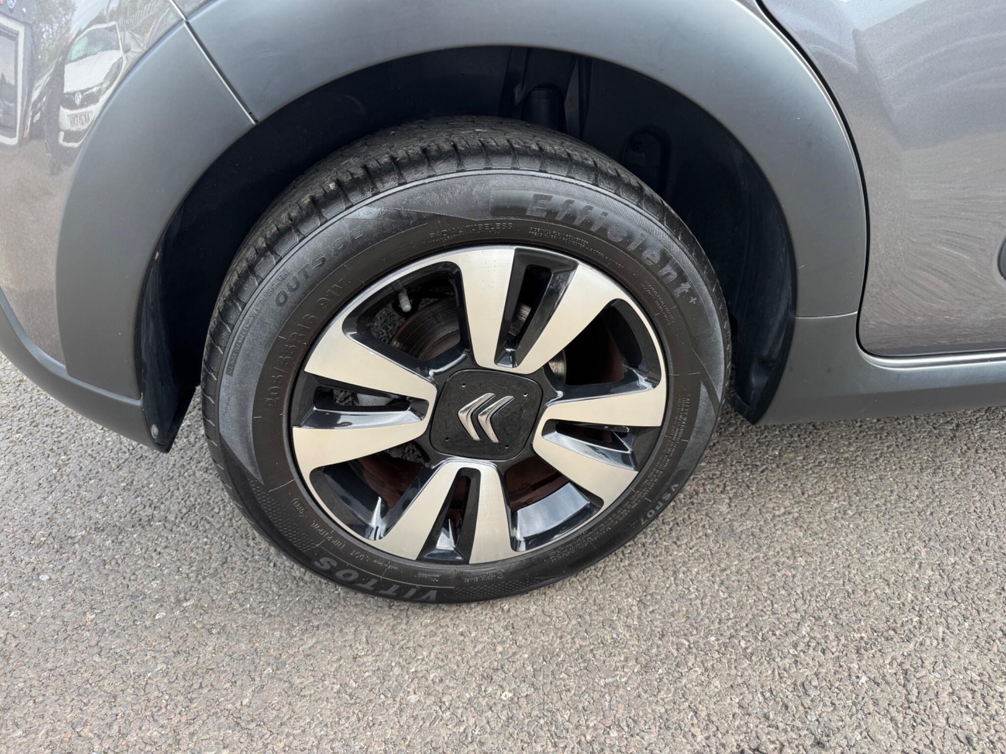 Citroen C3 view 18