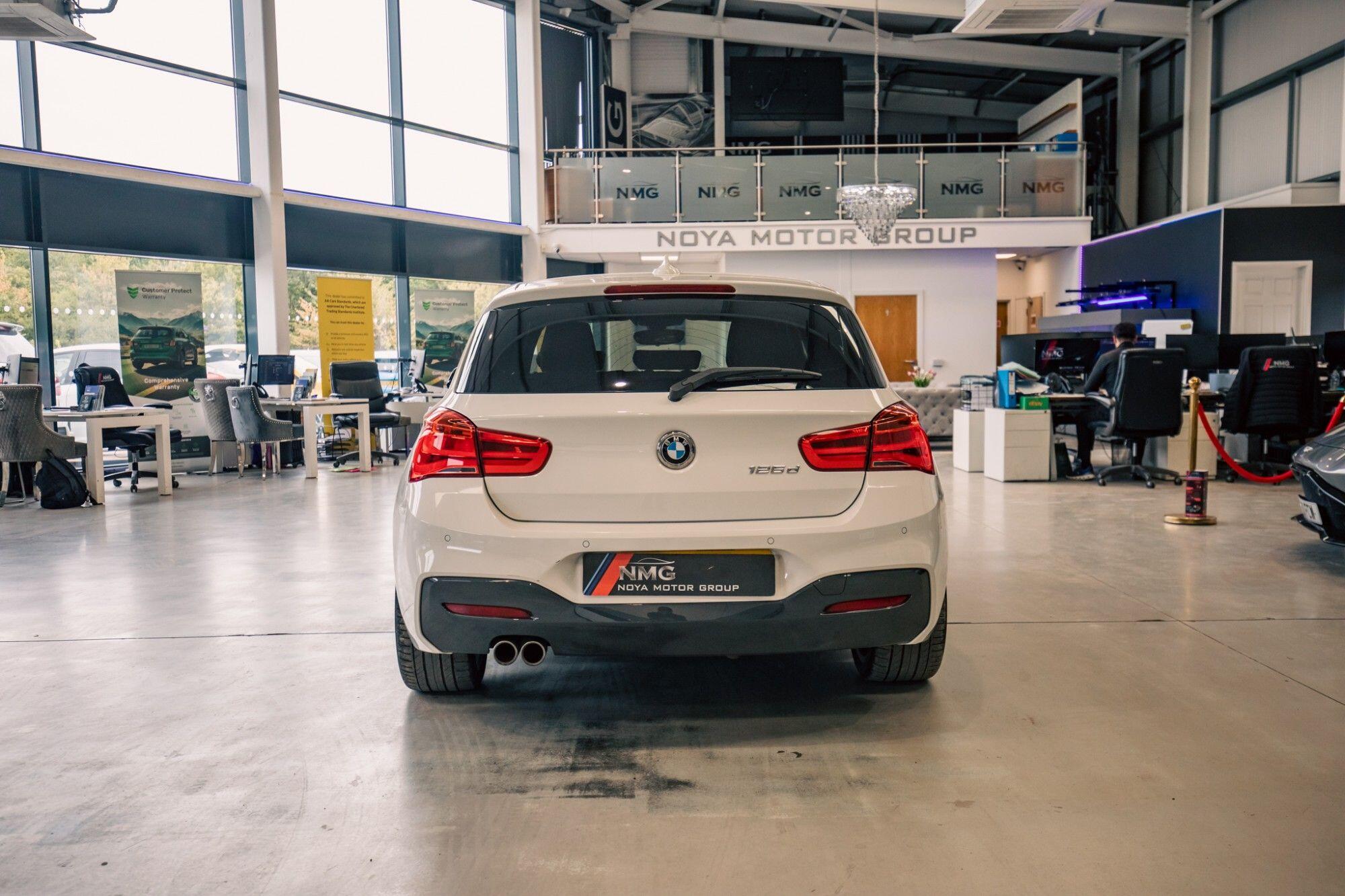 BMW 1 Series view 29
