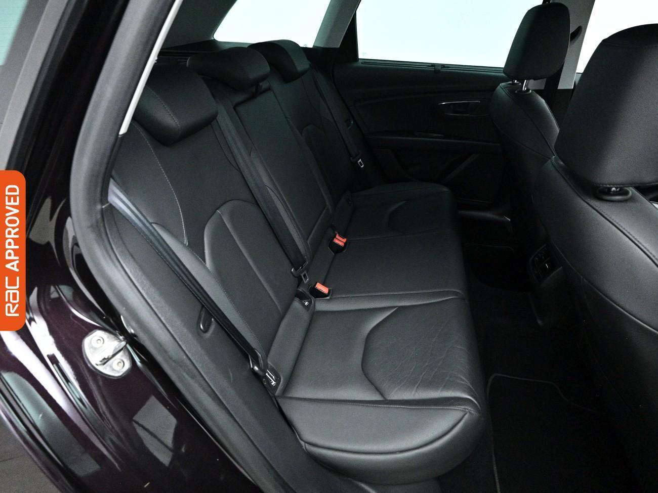 SEAT Leon view 13