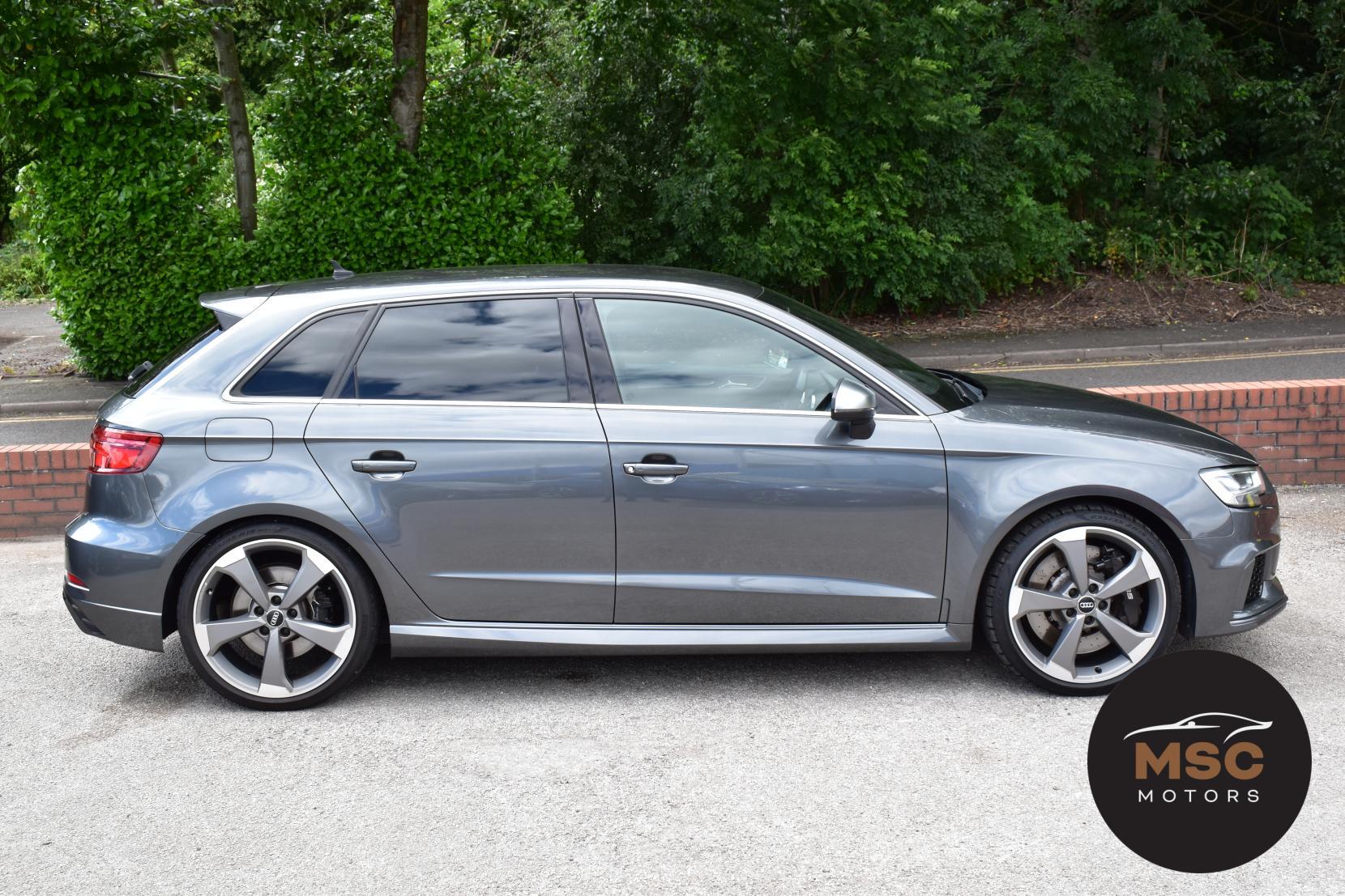 Audi RS3 view 21