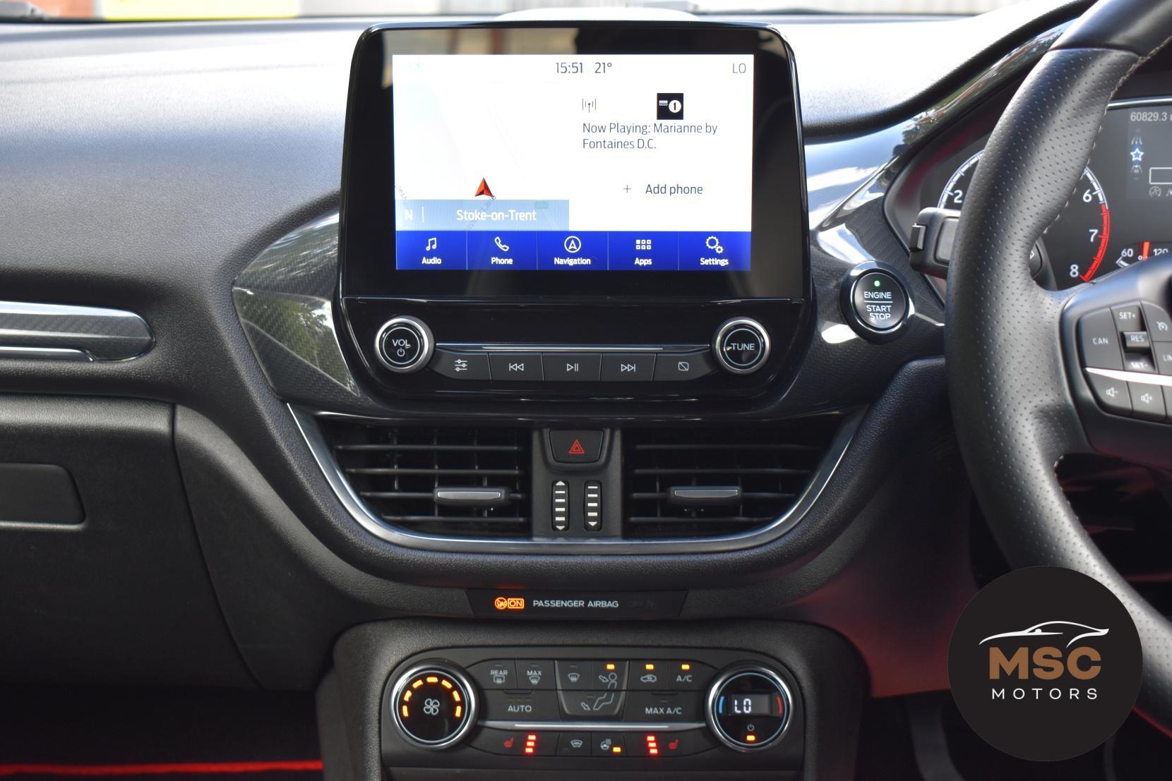 Ford Fiesta view 44