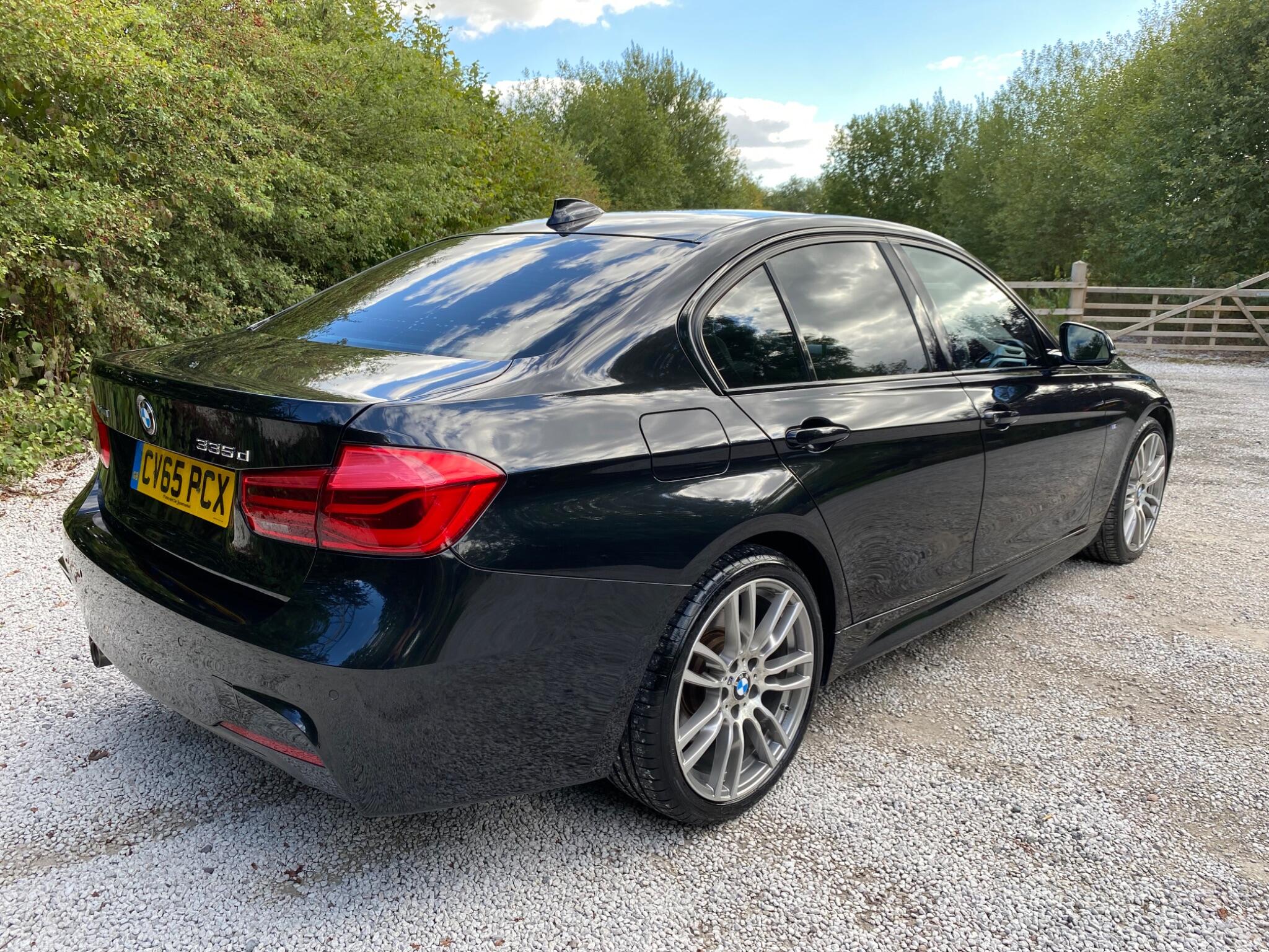 BMW 3 Series view 7