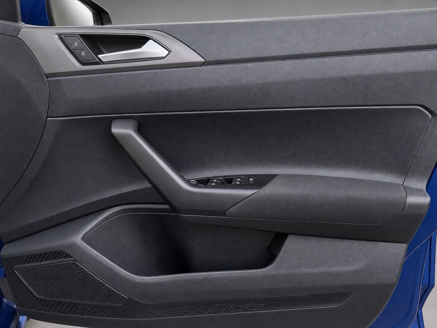 Volkswagen Polo view 16