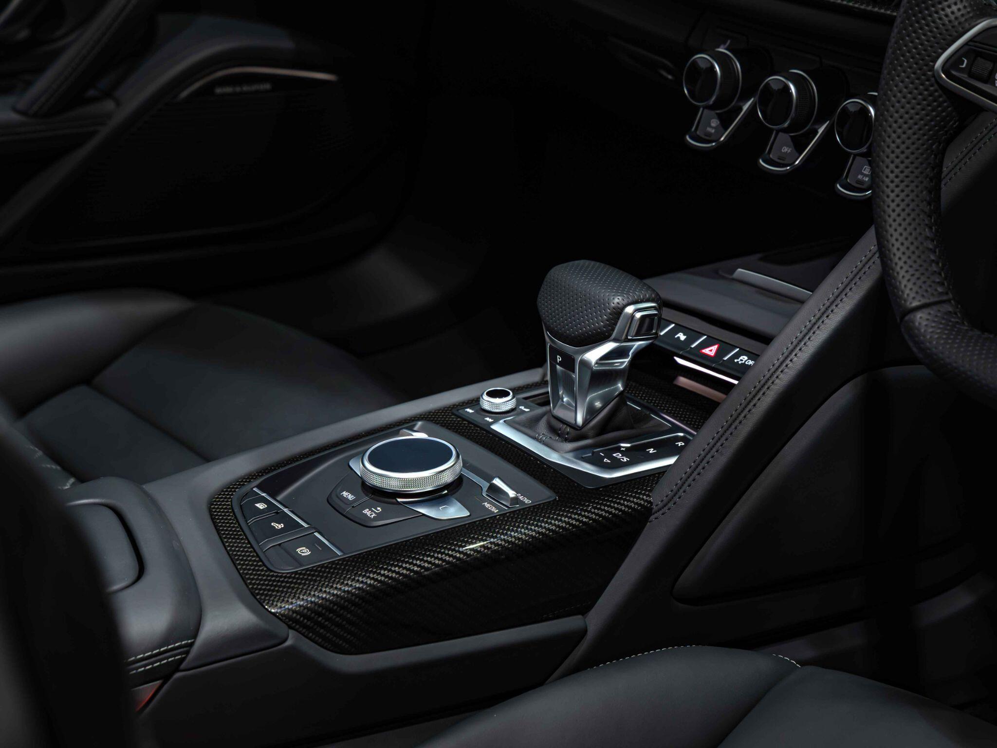 Audi R8 view 29