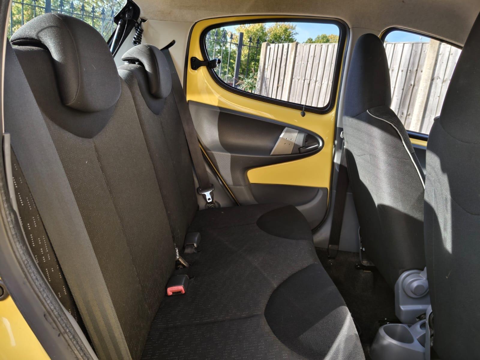 Peugeot 107 view 13