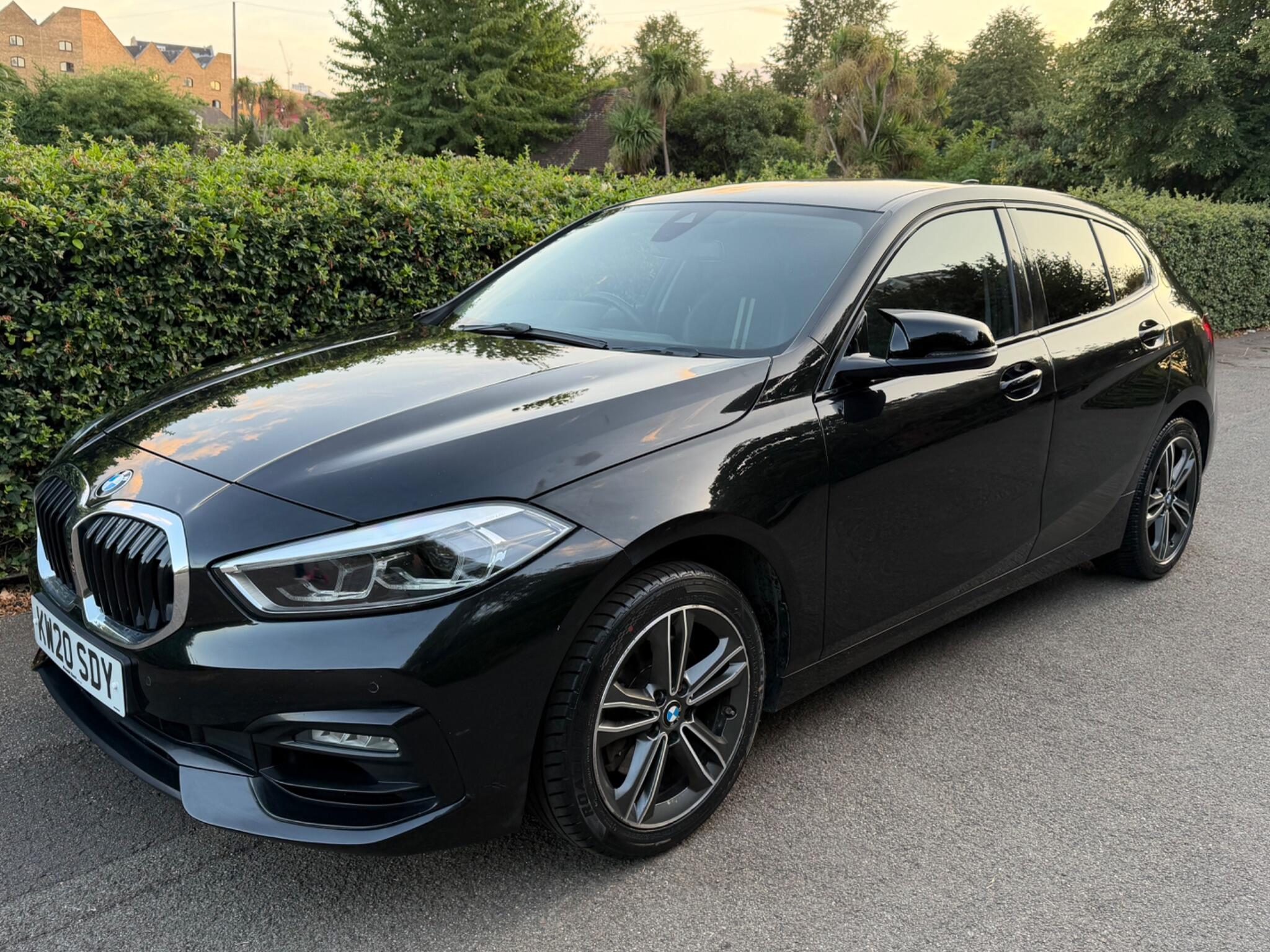 BMW 1 Series view 7