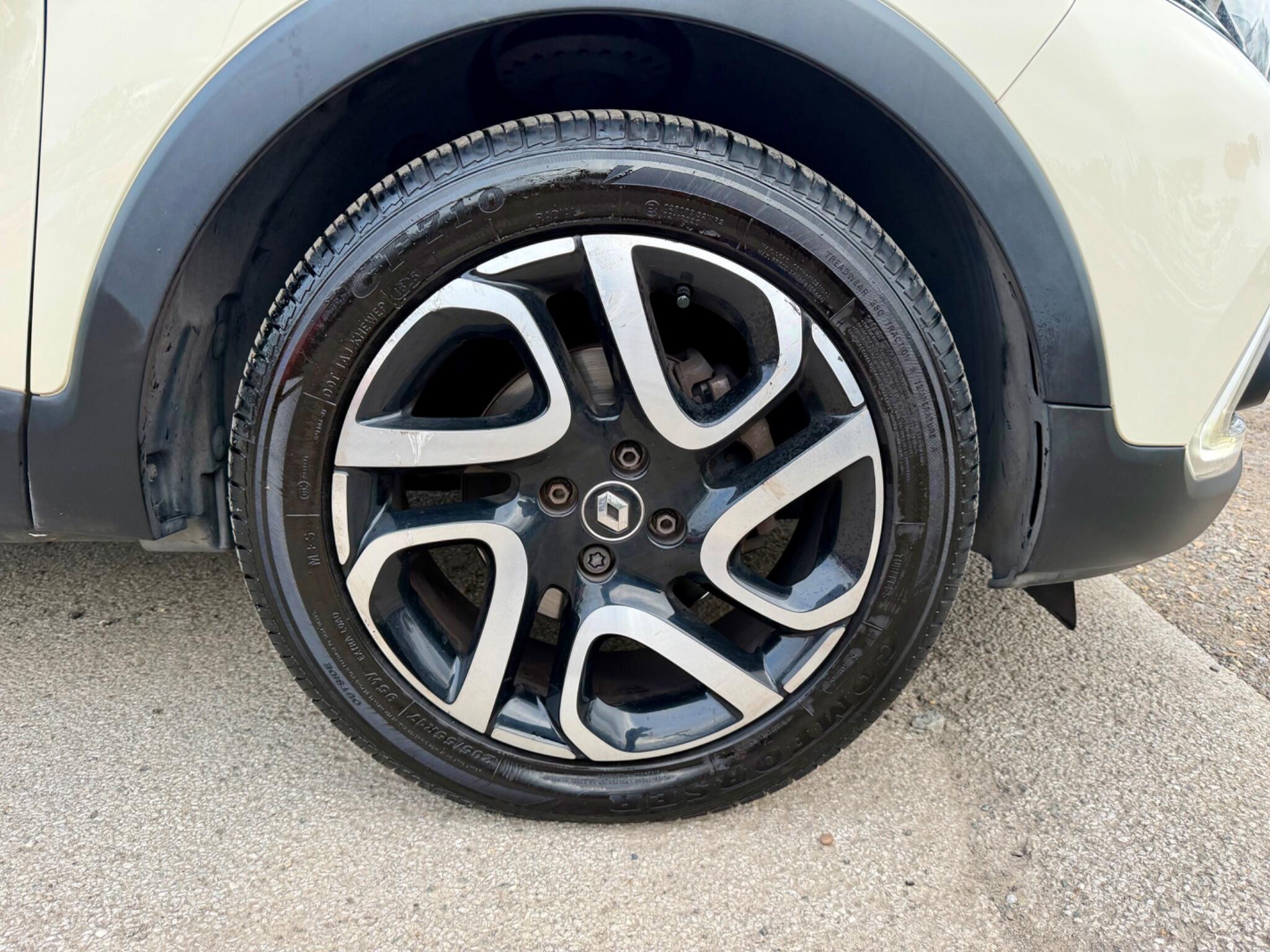 Renault Captur view 36