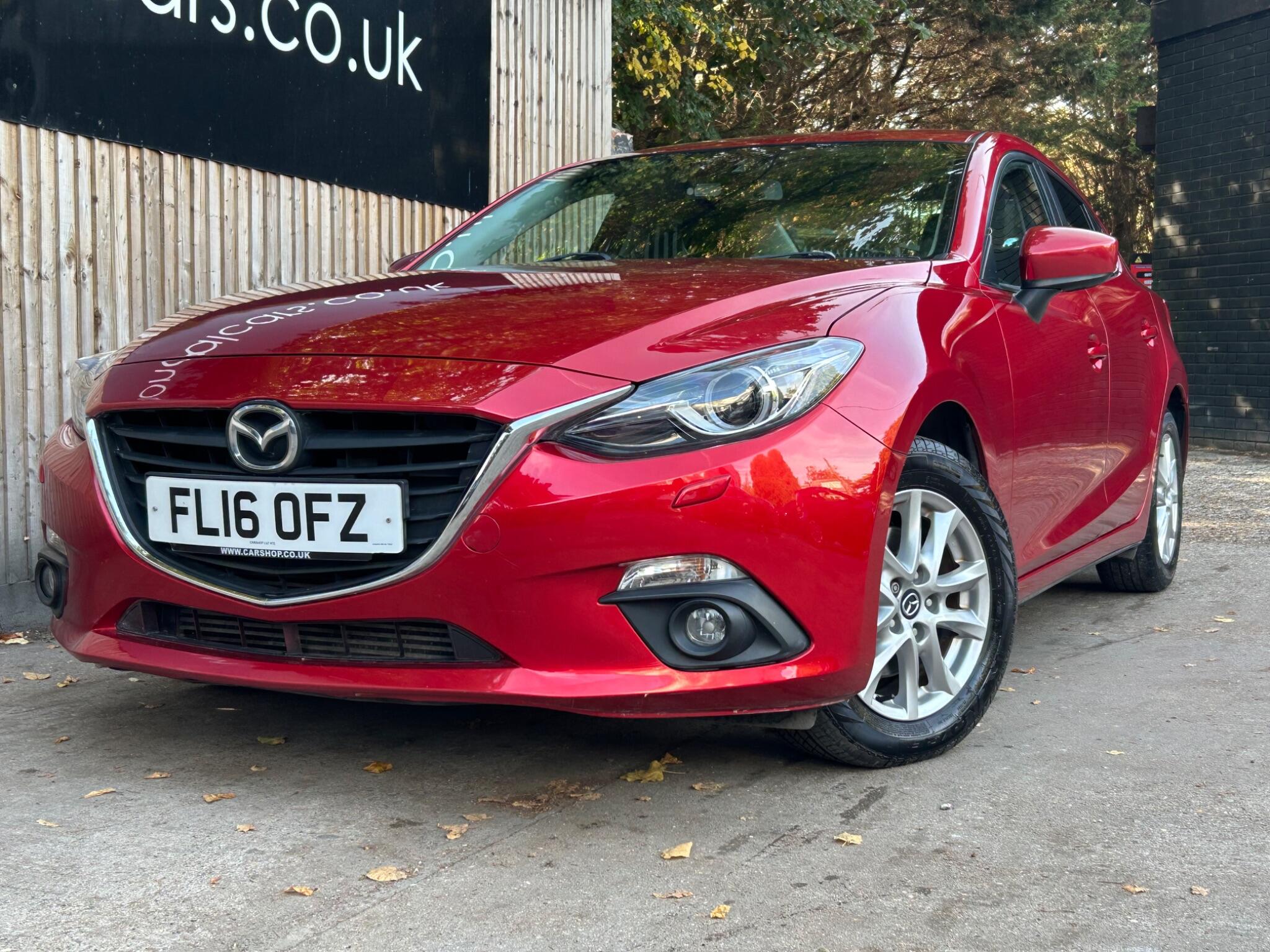 Mazda Mazda3 view 2