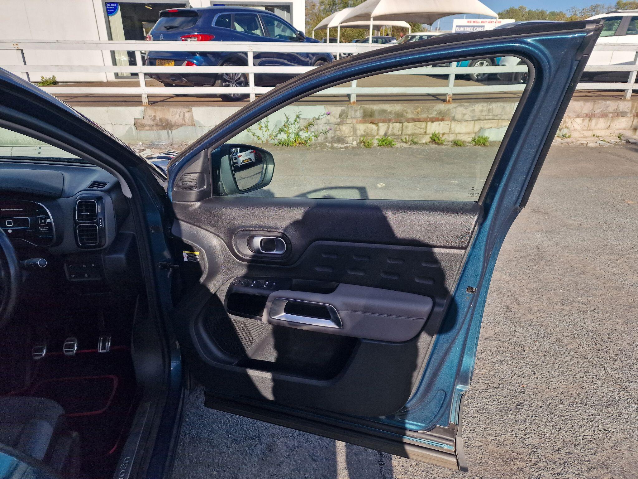 Citroen C5 Aircross view 37