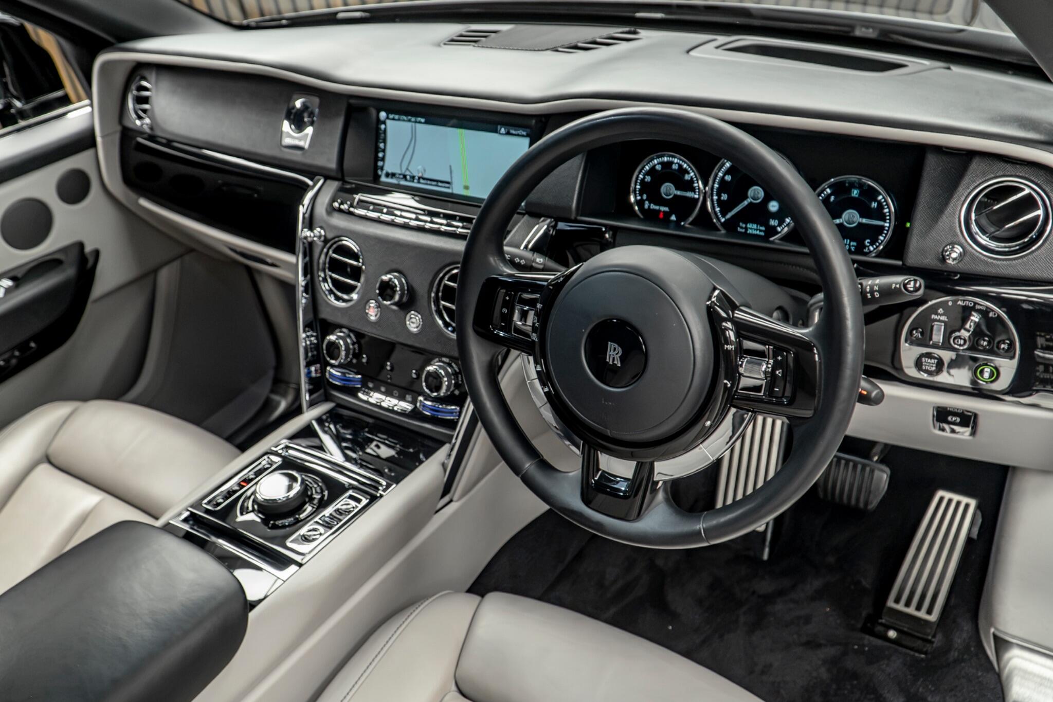 Rolls-Royce Cullinan view 23